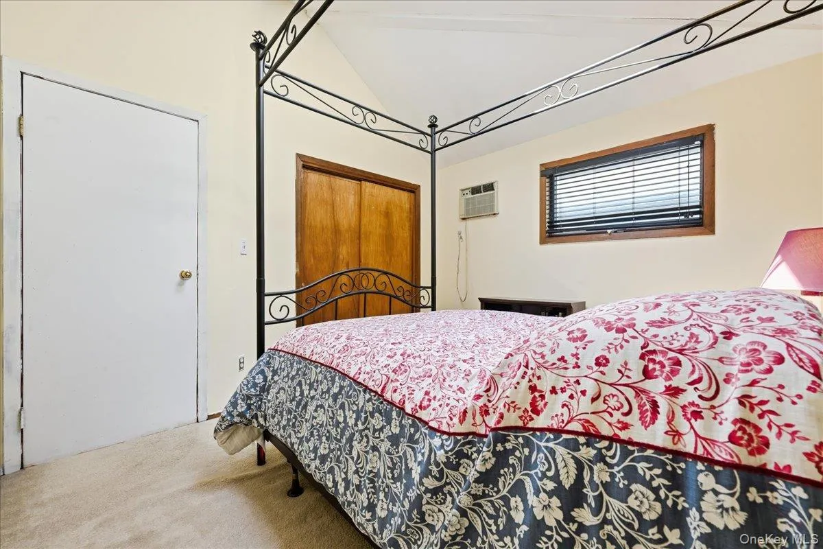 53 Larch Avenue, Hempstead, NY, 5 Bedrooms Bedrooms, 10 Rooms Rooms,1 BathroomBathrooms,Residential,For Rent,Larch,0,1038973 53 Larch Avenue, Hempstead, NY, 5 Bedrooms Bedrooms, 10 Rooms Rooms,1 BathroomBathrooms,Residential,For Rent,Larch,0,1038973