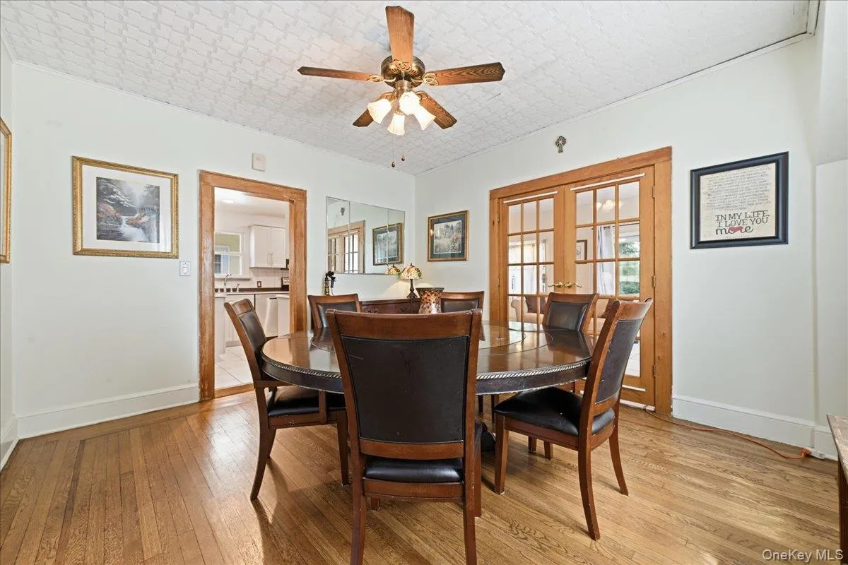 53 Larch Avenue, Hempstead, NY, 5 Bedrooms Bedrooms, 10 Rooms Rooms,1 BathroomBathrooms,Residential,For Rent,Larch,0,1038973 53 Larch Avenue, Hempstead, NY, 5 Bedrooms Bedrooms, 10 Rooms Rooms,1 BathroomBathrooms,Residential,For Rent,Larch,0,1038973