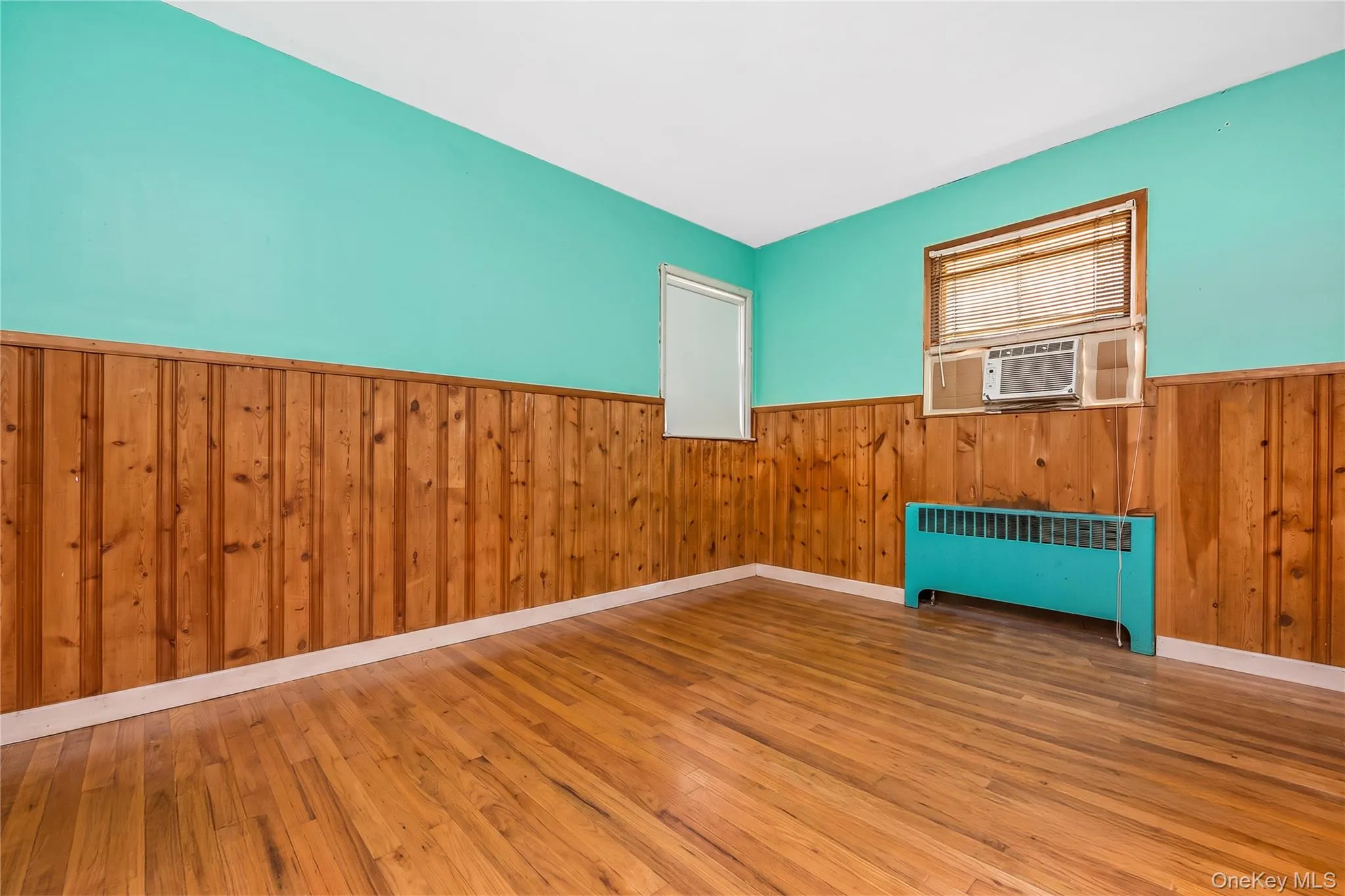3701 Ruby Lane, Hempstead, NY, 5 Bedrooms Bedrooms, 9 Rooms Rooms,2 BathroomsBathrooms,Residential,For Rent,Ruby,0,1038976 3701 Ruby Lane, Hempstead, NY, 5 Bedrooms Bedrooms, 9 Rooms Rooms,2 BathroomsBathrooms,Residential,For Rent,Ruby,0,1038976