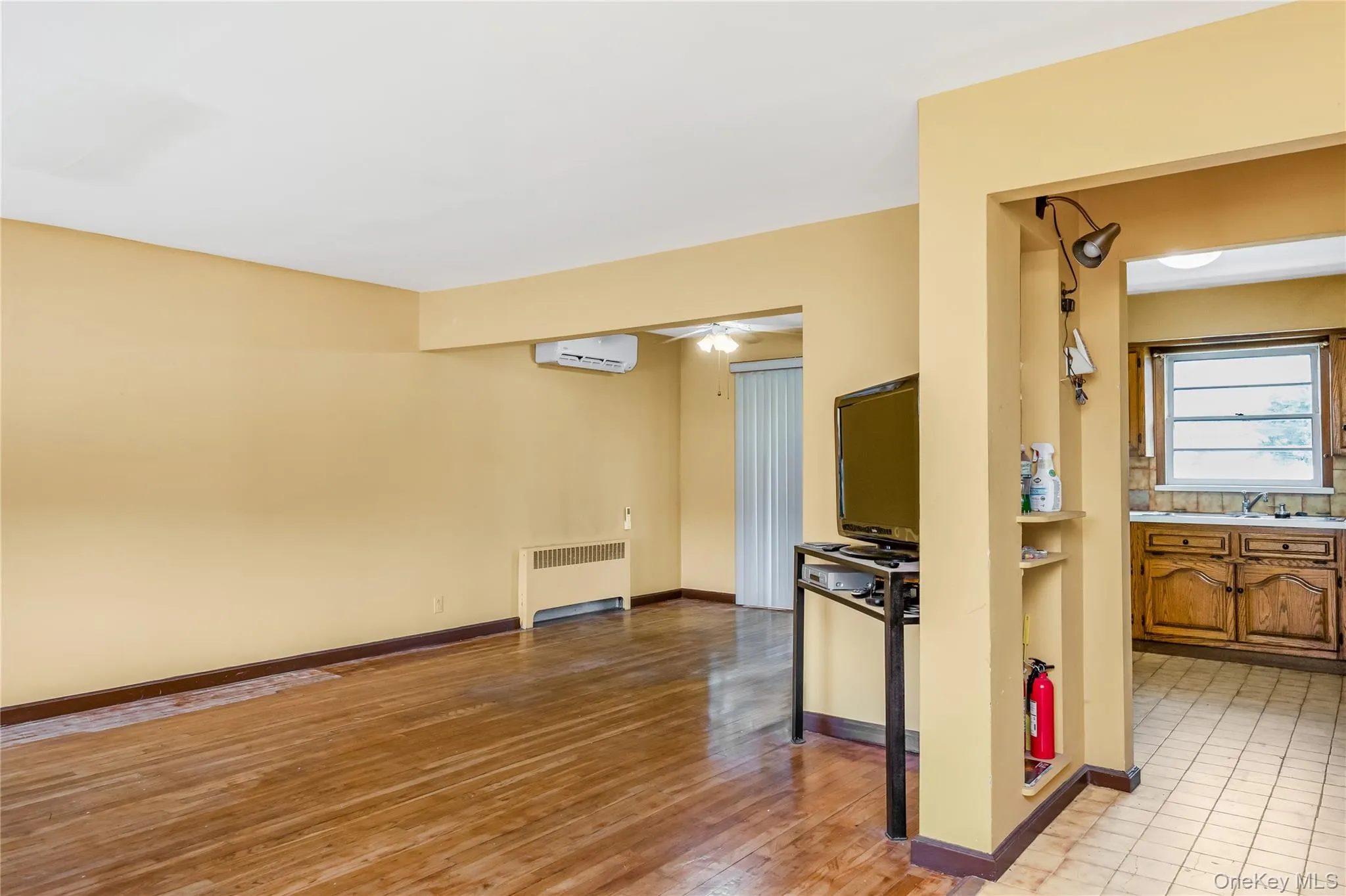 3701 Ruby Lane, Hempstead, NY, 5 Bedrooms Bedrooms, 9 Rooms Rooms,2 BathroomsBathrooms,Residential,For Rent,Ruby,0,1038976 3701 Ruby Lane, Hempstead, NY, 5 Bedrooms Bedrooms, 9 Rooms Rooms,2 BathroomsBathrooms,Residential,For Rent,Ruby,0,1038976