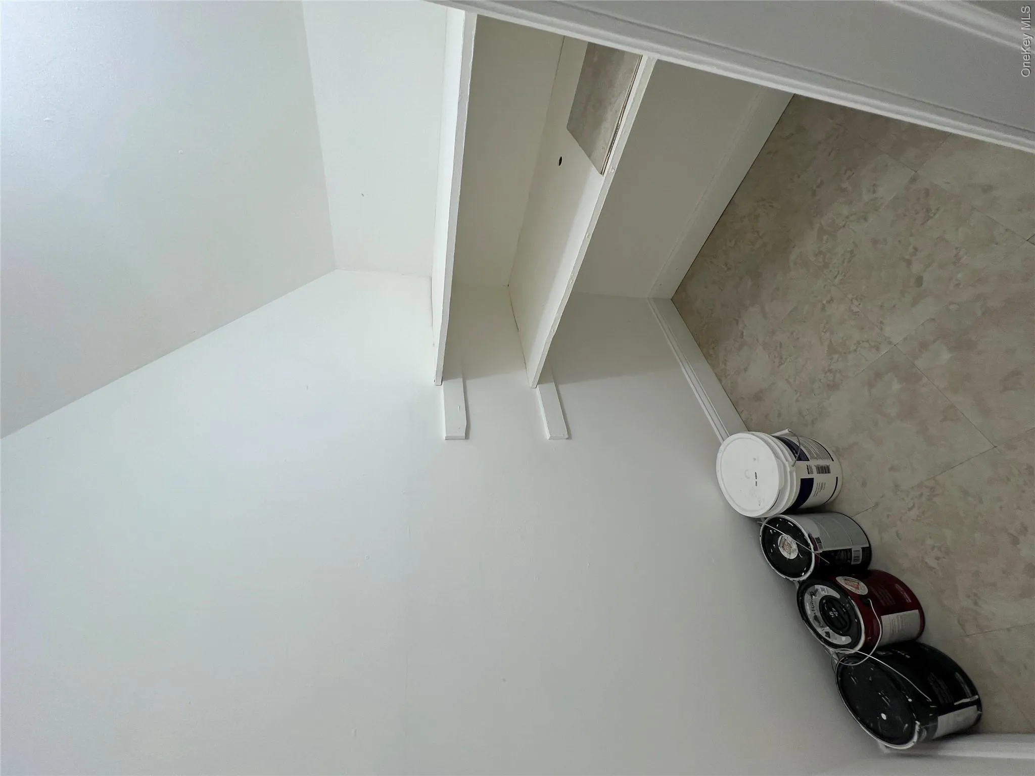 4 COLONIAL Road, Beacon, NY, 1 Bedroom Bedrooms, 4 Rooms Rooms,1 BathroomBathrooms,Residential,For Rent,COLONIAL,0,1038978 4 COLONIAL Road, Beacon, NY, 1 Bedroom Bedrooms, 4 Rooms Rooms,1 BathroomBathrooms,Residential,For Rent,COLONIAL,0,1038978