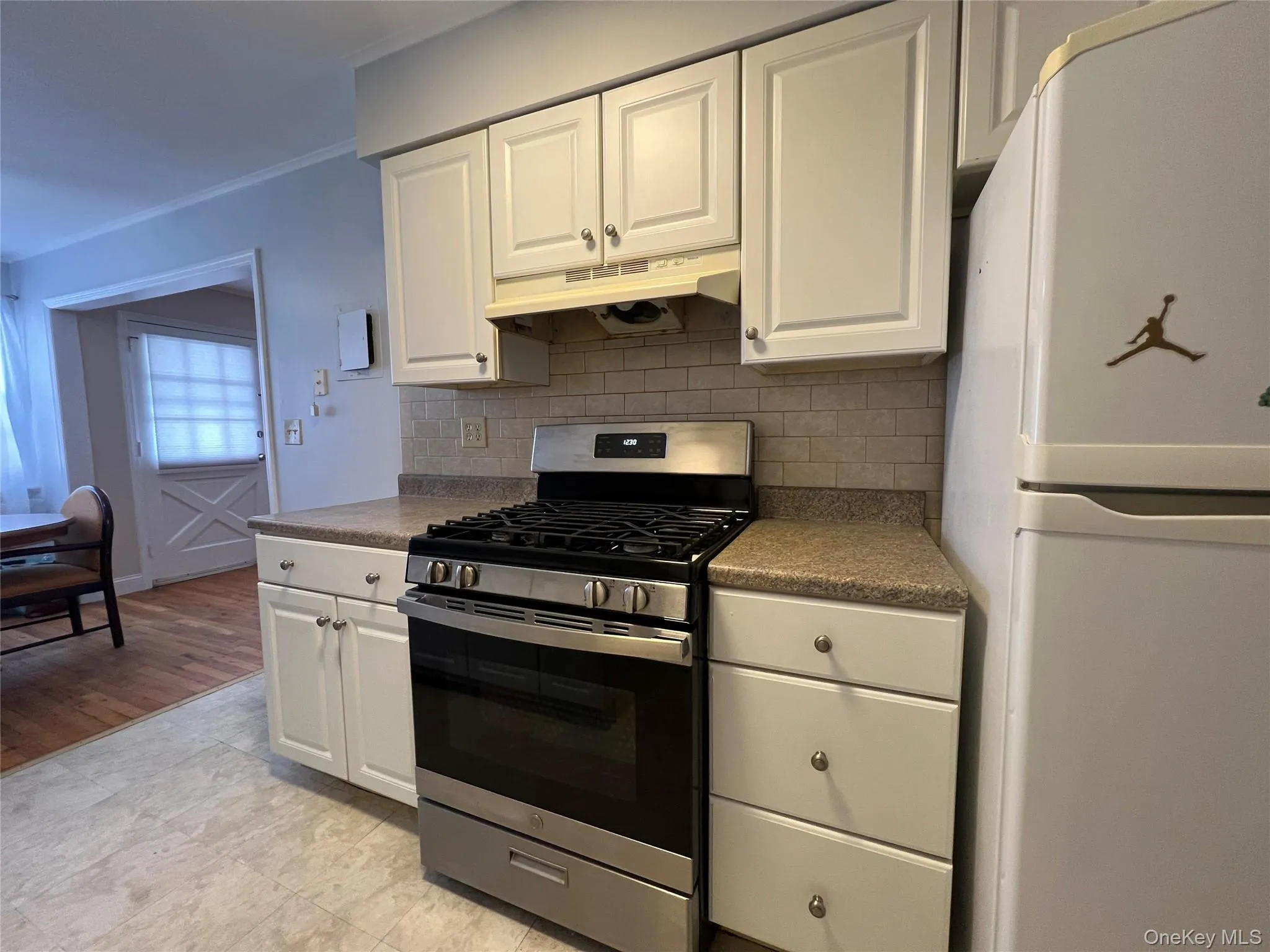 4 COLONIAL Road, Beacon, NY, 1 Bedroom Bedrooms, 4 Rooms Rooms,1 BathroomBathrooms,Residential,For Rent,COLONIAL,0,1038978 4 COLONIAL Road, Beacon, NY, 1 Bedroom Bedrooms, 4 Rooms Rooms,1 BathroomBathrooms,Residential,For Rent,COLONIAL,0,1038978