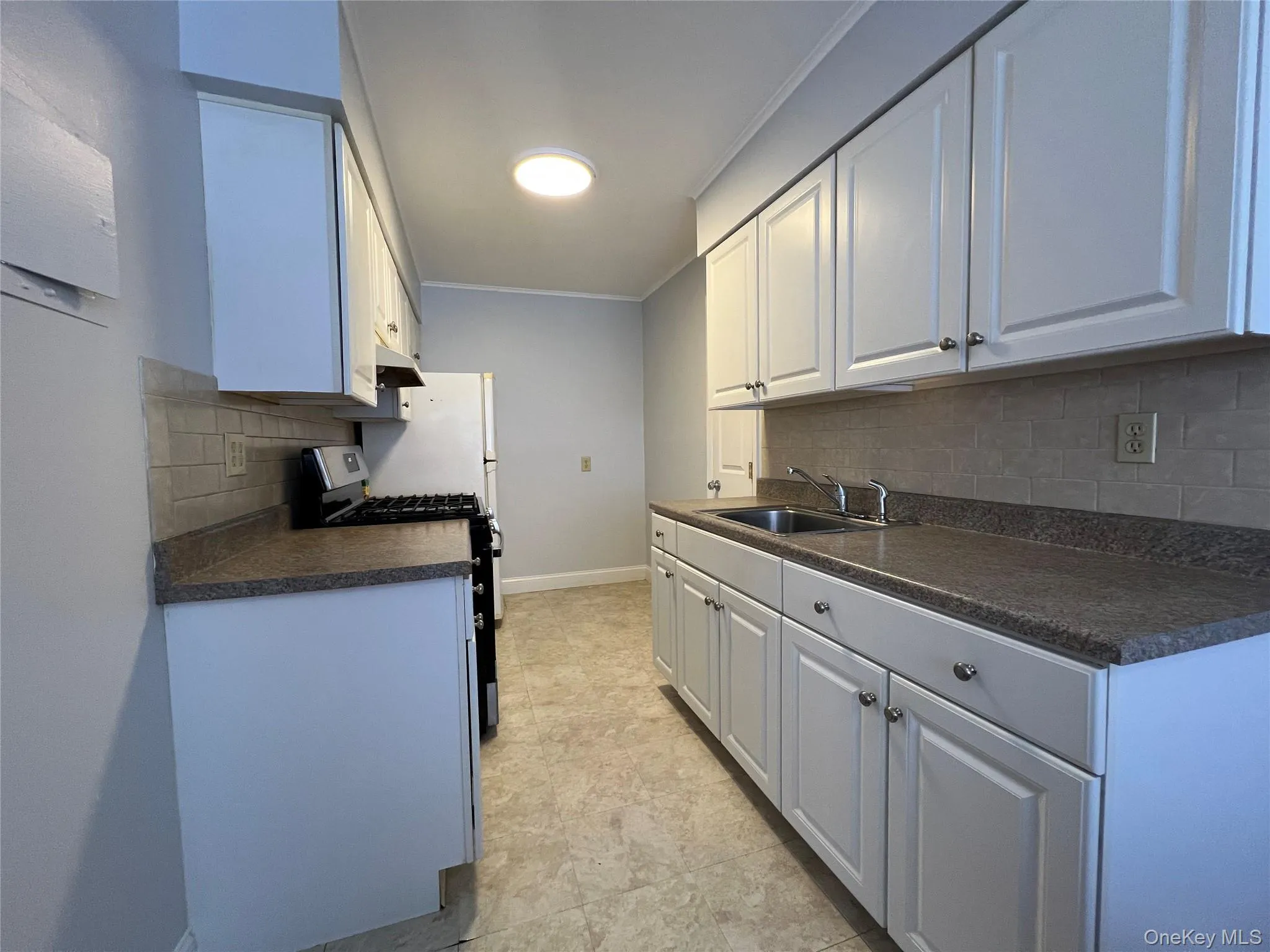 4 COLONIAL Road, Beacon, NY, 1 Bedroom Bedrooms, 4 Rooms Rooms,1 BathroomBathrooms,Residential,For Rent,COLONIAL,0,1038978 4 COLONIAL Road, Beacon, NY, 1 Bedroom Bedrooms, 4 Rooms Rooms,1 BathroomBathrooms,Residential,For Rent,COLONIAL,0,1038978