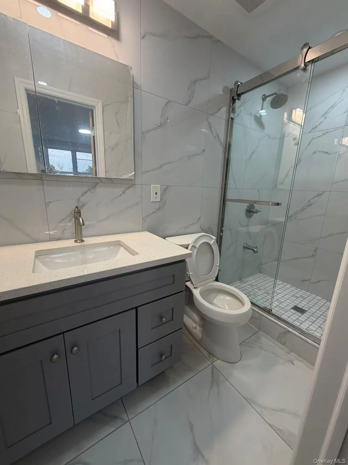 14442 Willets Point Boulevard, New York, NY, 3 Bedrooms Bedrooms, 5 Rooms Rooms,2 BathroomsBathrooms,Residential Lease,For Rent,Willets Point,0,1038983 14442 Willets Point Boulevard, New York, NY, 3 Bedrooms Bedrooms, 5 Rooms Rooms,2 BathroomsBathrooms,Residential Lease,For Rent,Willets Point,0,1038983