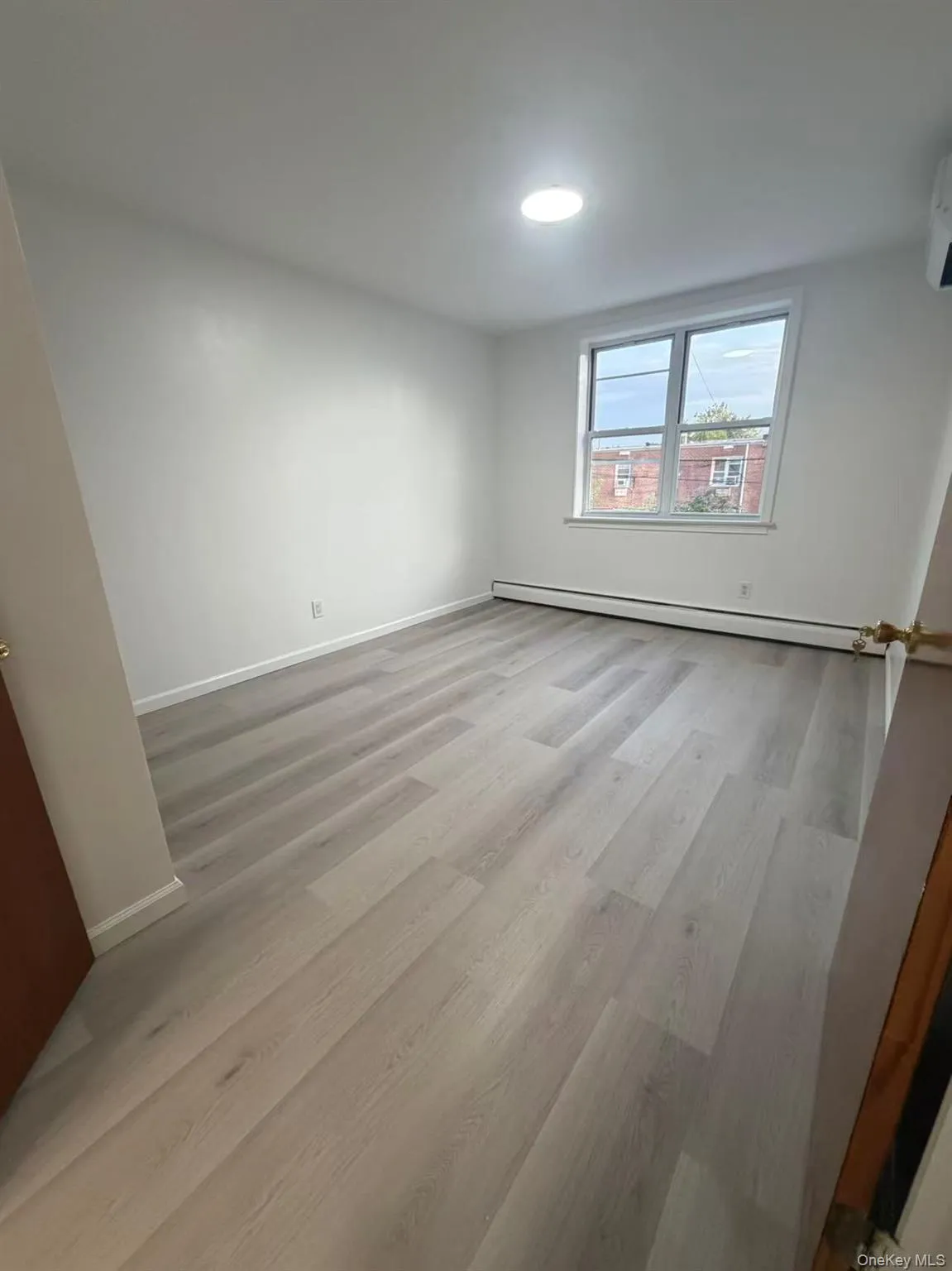 14442 Willets Point Boulevard, New York, NY, 3 Bedrooms Bedrooms, 5 Rooms Rooms,2 BathroomsBathrooms,Residential Lease,For Rent,Willets Point,0,1038983 14442 Willets Point Boulevard, New York, NY, 3 Bedrooms Bedrooms, 5 Rooms Rooms,2 BathroomsBathrooms,Residential Lease,For Rent,Willets Point,0,1038983