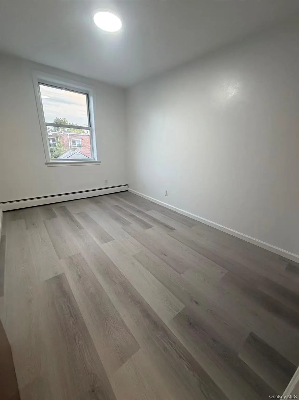 14442 Willets Point Boulevard, New York, NY, 3 Bedrooms Bedrooms, 5 Rooms Rooms,2 BathroomsBathrooms,Residential Lease,For Rent,Willets Point,0,1038983 14442 Willets Point Boulevard, New York, NY, 3 Bedrooms Bedrooms, 5 Rooms Rooms,2 BathroomsBathrooms,Residential Lease,For Rent,Willets Point,0,1038983