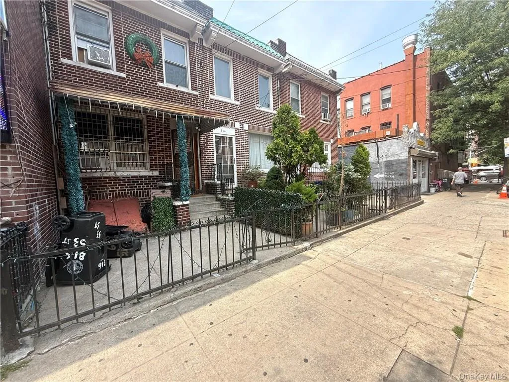 816 53rd Street, New York, NY, 3 Bedrooms Bedrooms, 7 Rooms Rooms,2 BathroomsBathrooms,Residential,For Rent,53rd,0,1038985 816 53rd Street, New York, NY, 3 Bedrooms Bedrooms, 7 Rooms Rooms,2 BathroomsBathrooms,Residential,For Rent,53rd,0,1038985