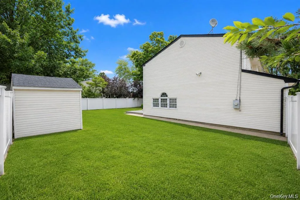 779 Peconic Avenue, Babylon, NY, 4 Bedrooms Bedrooms, 8 Rooms Rooms,4 BathroomsBathrooms,Residential,For Rent,Peconic,0,1038986 779 Peconic Avenue, Babylon, NY, 4 Bedrooms Bedrooms, 8 Rooms Rooms,4 BathroomsBathrooms,Residential,For Rent,Peconic,0,1038986