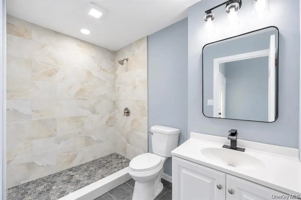 779 Peconic Avenue, Babylon, NY, 4 Bedrooms Bedrooms, 8 Rooms Rooms,4 BathroomsBathrooms,Residential,For Rent,Peconic,0,1038986 779 Peconic Avenue, Babylon, NY, 4 Bedrooms Bedrooms, 8 Rooms Rooms,4 BathroomsBathrooms,Residential,For Rent,Peconic,0,1038986