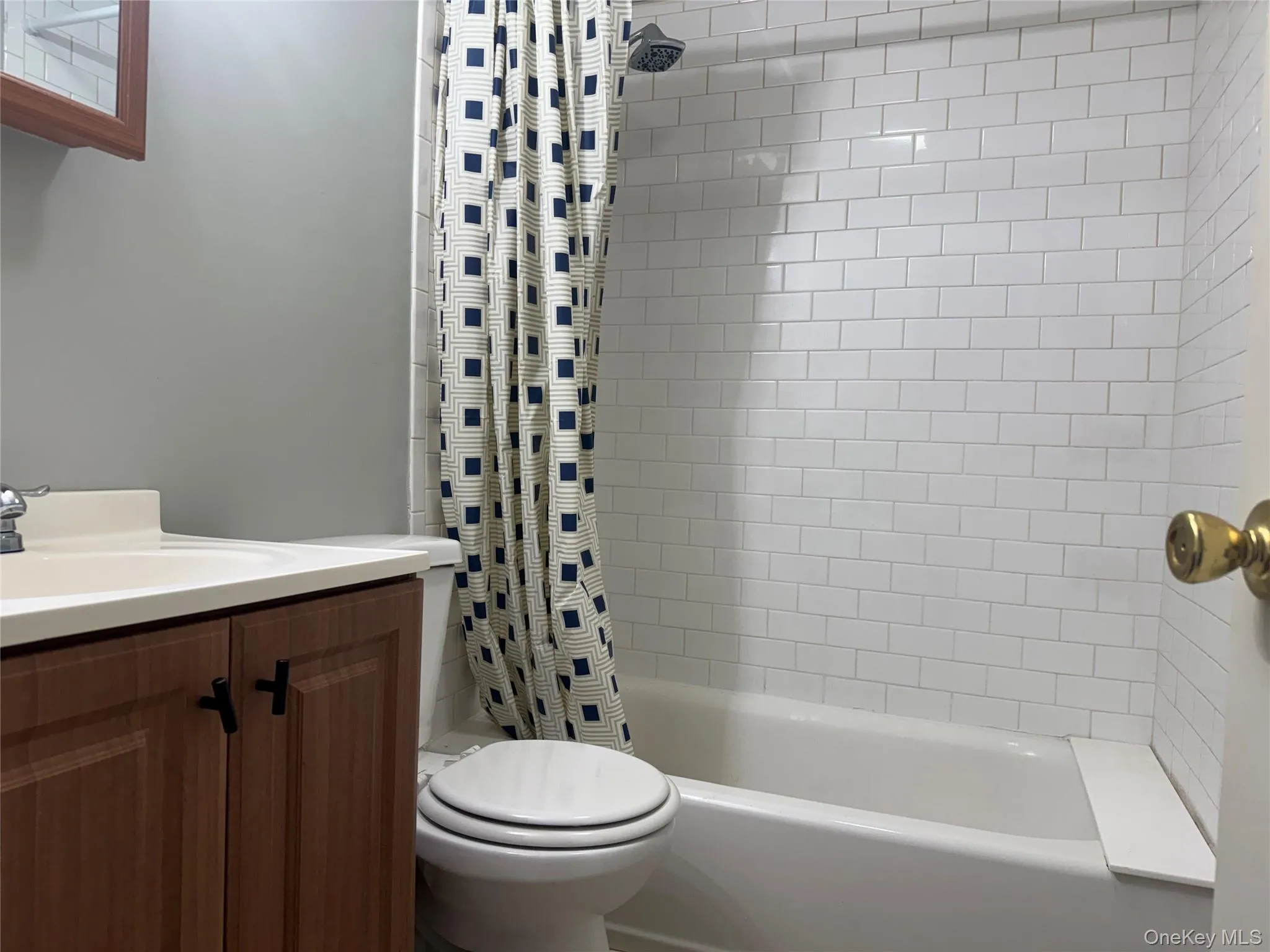 8 Colonial Road, Beacon, NY, 1 Bedroom Bedrooms, 2 Rooms Rooms,1 BathroomBathrooms,Residential Lease,For Rent,Colonial,0,1038988 8 Colonial Road, Beacon, NY, 1 Bedroom Bedrooms, 2 Rooms Rooms,1 BathroomBathrooms,Residential Lease,For Rent,Colonial,0,1038988