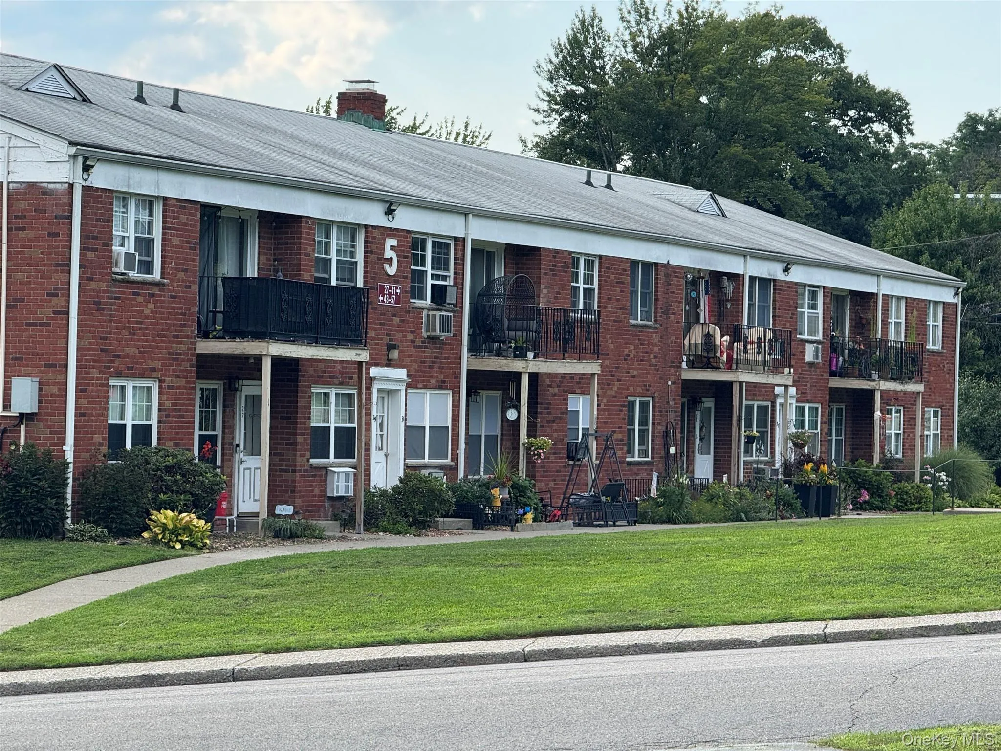 8 Colonial Road, Beacon, NY, 1 Bedroom Bedrooms, 2 Rooms Rooms,1 BathroomBathrooms,Residential Lease,For Rent,Colonial,0,1038988 8 Colonial Road, Beacon, NY, 1 Bedroom Bedrooms, 2 Rooms Rooms,1 BathroomBathrooms,Residential Lease,For Rent,Colonial,0,1038988