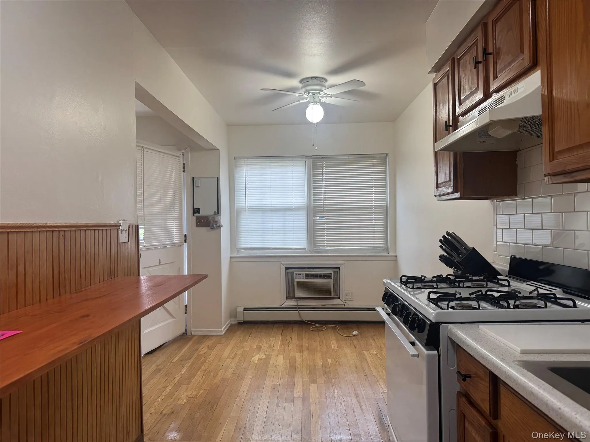 8 Colonial Road, Beacon, NY, 1 Bedroom Bedrooms, 2 Rooms Rooms,1 BathroomBathrooms,Residential Lease,For Rent,Colonial,0,1038988 8 Colonial Road, Beacon, NY, 1 Bedroom Bedrooms, 2 Rooms Rooms,1 BathroomBathrooms,Residential Lease,For Rent,Colonial,0,1038988