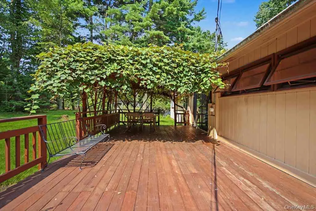198 Pine Grove Road, Bethel, NY, 3 Bedrooms Bedrooms, 6 Rooms Rooms,1 BathroomBathrooms,Residential,For Rent,Pine Grove,0,1038995 198 Pine Grove Road, Bethel, NY, 3 Bedrooms Bedrooms, 6 Rooms Rooms,1 BathroomBathrooms,Residential,For Rent,Pine Grove,0,1038995