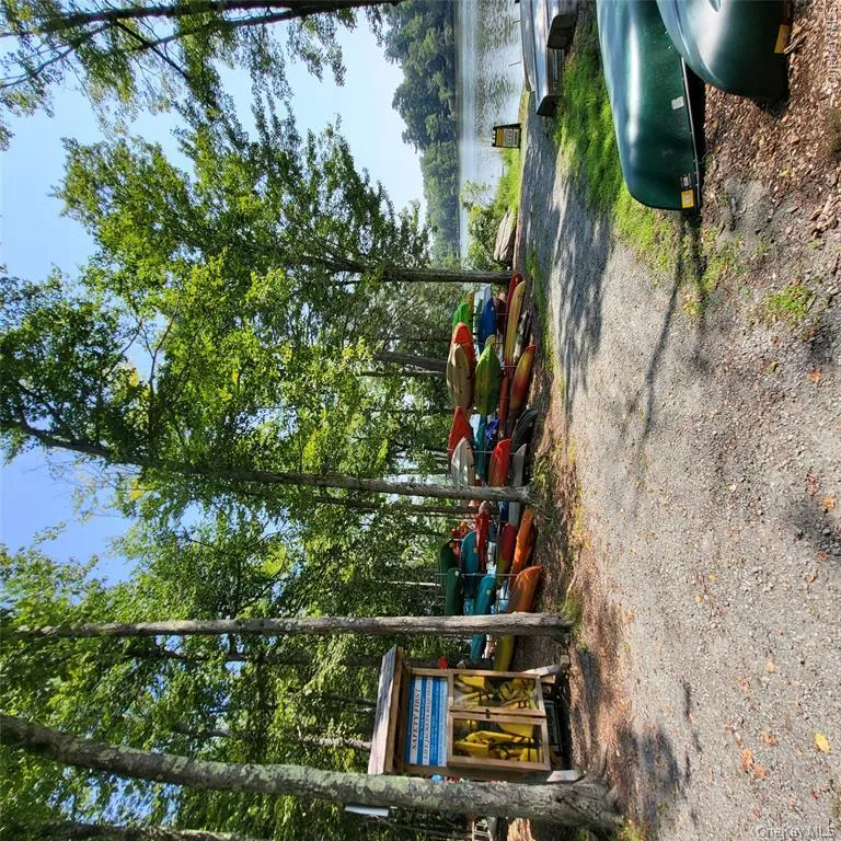 198 Pine Grove Road, Bethel, NY, 3 Bedrooms Bedrooms, 6 Rooms Rooms,1 BathroomBathrooms,Residential,For Rent,Pine Grove,0,1038995 198 Pine Grove Road, Bethel, NY, 3 Bedrooms Bedrooms, 6 Rooms Rooms,1 BathroomBathrooms,Residential,For Rent,Pine Grove,0,1038995