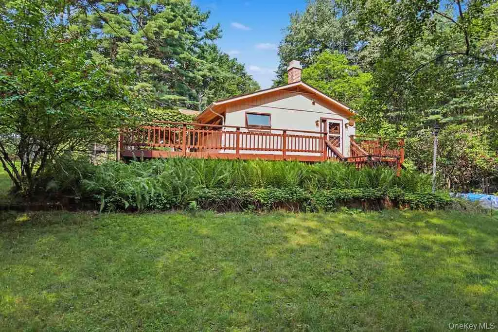 198 Pine Grove Road, Bethel, NY, 3 Bedrooms Bedrooms, 6 Rooms Rooms,1 BathroomBathrooms,Residential,For Rent,Pine Grove,0,1038995 198 Pine Grove Road, Bethel, NY, 3 Bedrooms Bedrooms, 6 Rooms Rooms,1 BathroomBathrooms,Residential,For Rent,Pine Grove,0,1038995