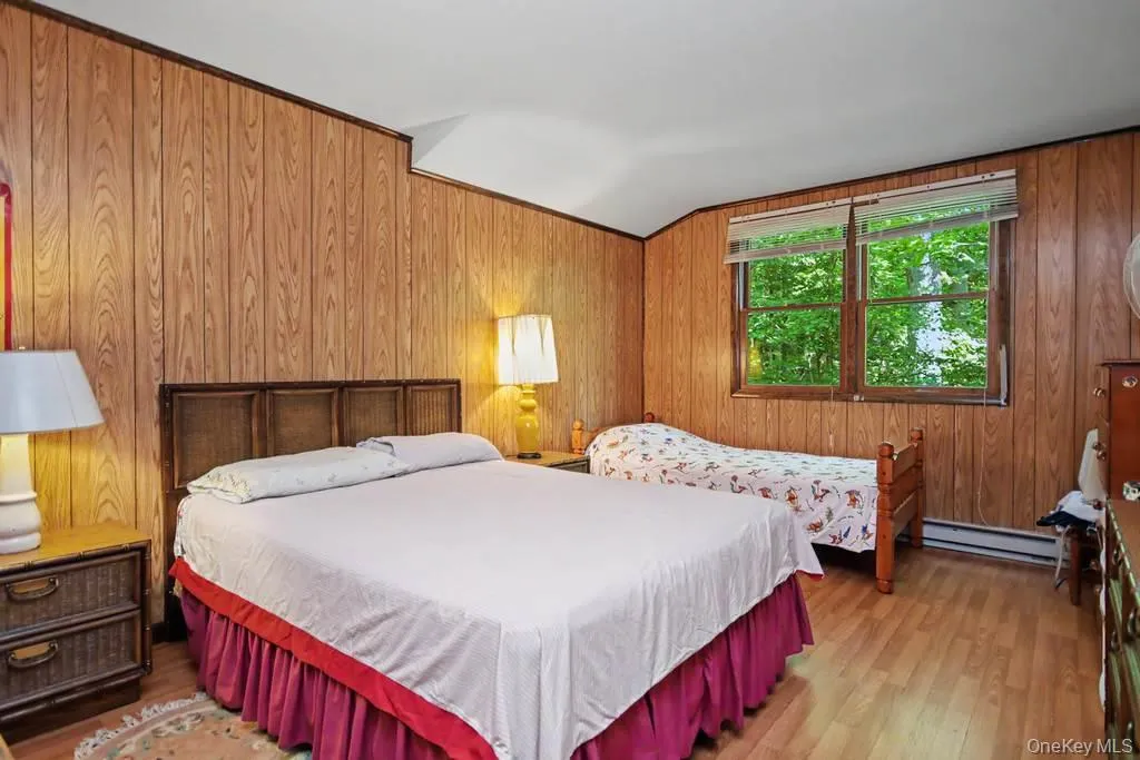 198 Pine Grove Road, Bethel, NY, 3 Bedrooms Bedrooms, 6 Rooms Rooms,1 BathroomBathrooms,Residential,For Rent,Pine Grove,0,1038995 198 Pine Grove Road, Bethel, NY, 3 Bedrooms Bedrooms, 6 Rooms Rooms,1 BathroomBathrooms,Residential,For Rent,Pine Grove,0,1038995