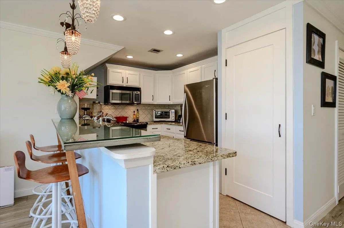 543 Broadway, Long Beach, NY, 3 Bedrooms Bedrooms, 6 Rooms Rooms,1 BathroomBathrooms,Residential,For Rent,Broadway,0,1038998 543 Broadway, Long Beach, NY, 3 Bedrooms Bedrooms, 6 Rooms Rooms,1 BathroomBathrooms,Residential,For Rent,Broadway,0,1038998