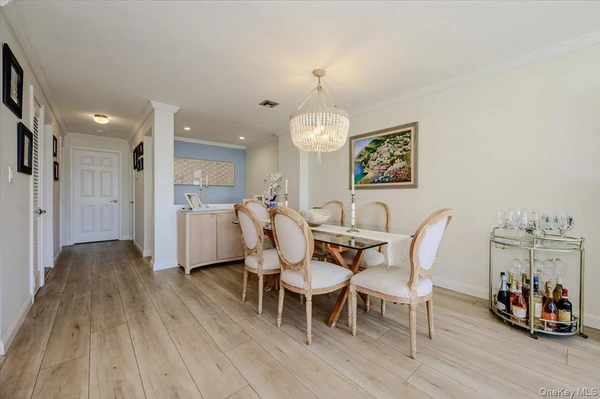 543 Broadway, Long Beach, NY, 3 Bedrooms Bedrooms, 6 Rooms Rooms,1 BathroomBathrooms,Residential,For Rent,Broadway,0,1038998 543 Broadway, Long Beach, NY, 3 Bedrooms Bedrooms, 6 Rooms Rooms,1 BathroomBathrooms,Residential,For Rent,Broadway,0,1038998