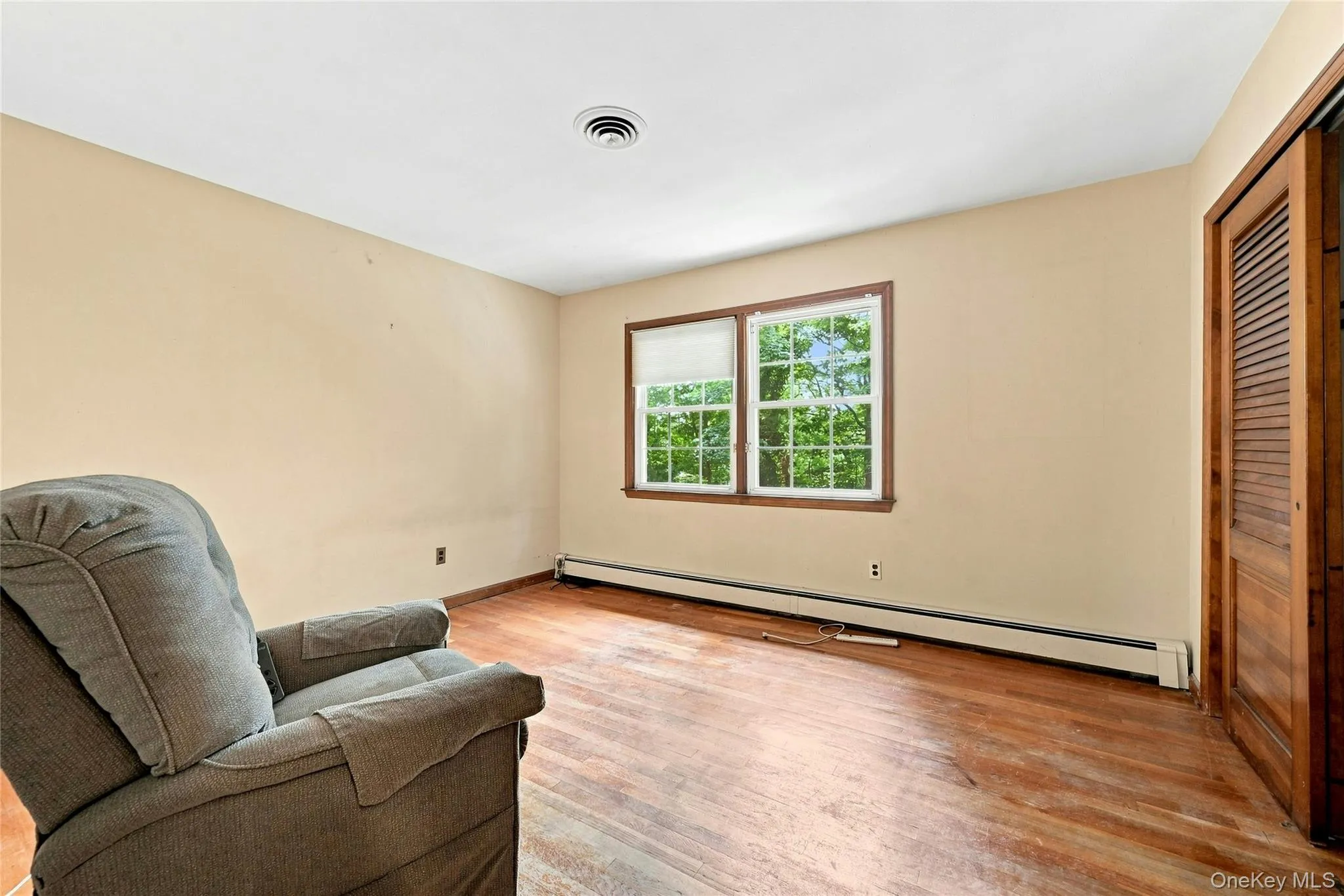 31 Sands Lane, Brookhaven, NY, 4 Bedrooms Bedrooms, 11 Rooms Rooms,3 BathroomsBathrooms,Residential,For Rent,Sands,0,1039000 31 Sands Lane, Brookhaven, NY, 4 Bedrooms Bedrooms, 11 Rooms Rooms,3 BathroomsBathrooms,Residential,For Rent,Sands,0,1039000