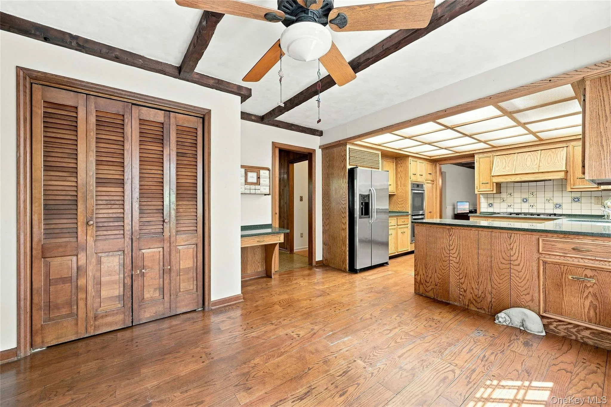 31 Sands Lane, Brookhaven, NY, 4 Bedrooms Bedrooms, 11 Rooms Rooms,3 BathroomsBathrooms,Residential,For Rent,Sands,0,1039000 31 Sands Lane, Brookhaven, NY, 4 Bedrooms Bedrooms, 11 Rooms Rooms,3 BathroomsBathrooms,Residential,For Rent,Sands,0,1039000