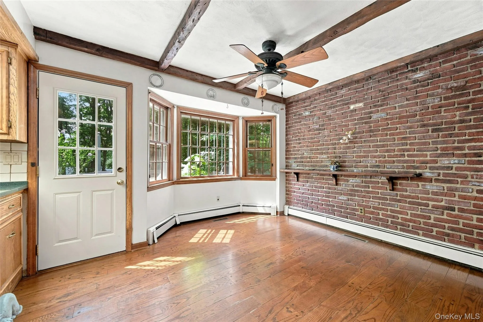 31 Sands Lane, Brookhaven, NY, 4 Bedrooms Bedrooms, 11 Rooms Rooms,3 BathroomsBathrooms,Residential,For Rent,Sands,0,1039000 31 Sands Lane, Brookhaven, NY, 4 Bedrooms Bedrooms, 11 Rooms Rooms,3 BathroomsBathrooms,Residential,For Rent,Sands,0,1039000
