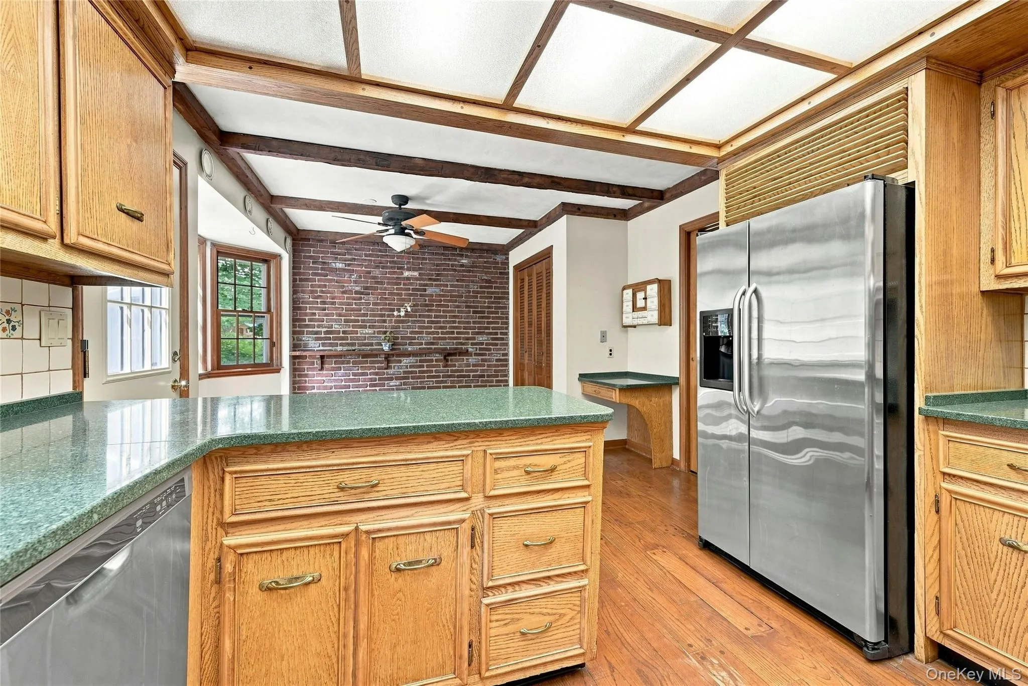 31 Sands Lane, Brookhaven, NY, 4 Bedrooms Bedrooms, 11 Rooms Rooms,3 BathroomsBathrooms,Residential,For Rent,Sands,0,1039000 31 Sands Lane, Brookhaven, NY, 4 Bedrooms Bedrooms, 11 Rooms Rooms,3 BathroomsBathrooms,Residential,For Rent,Sands,0,1039000