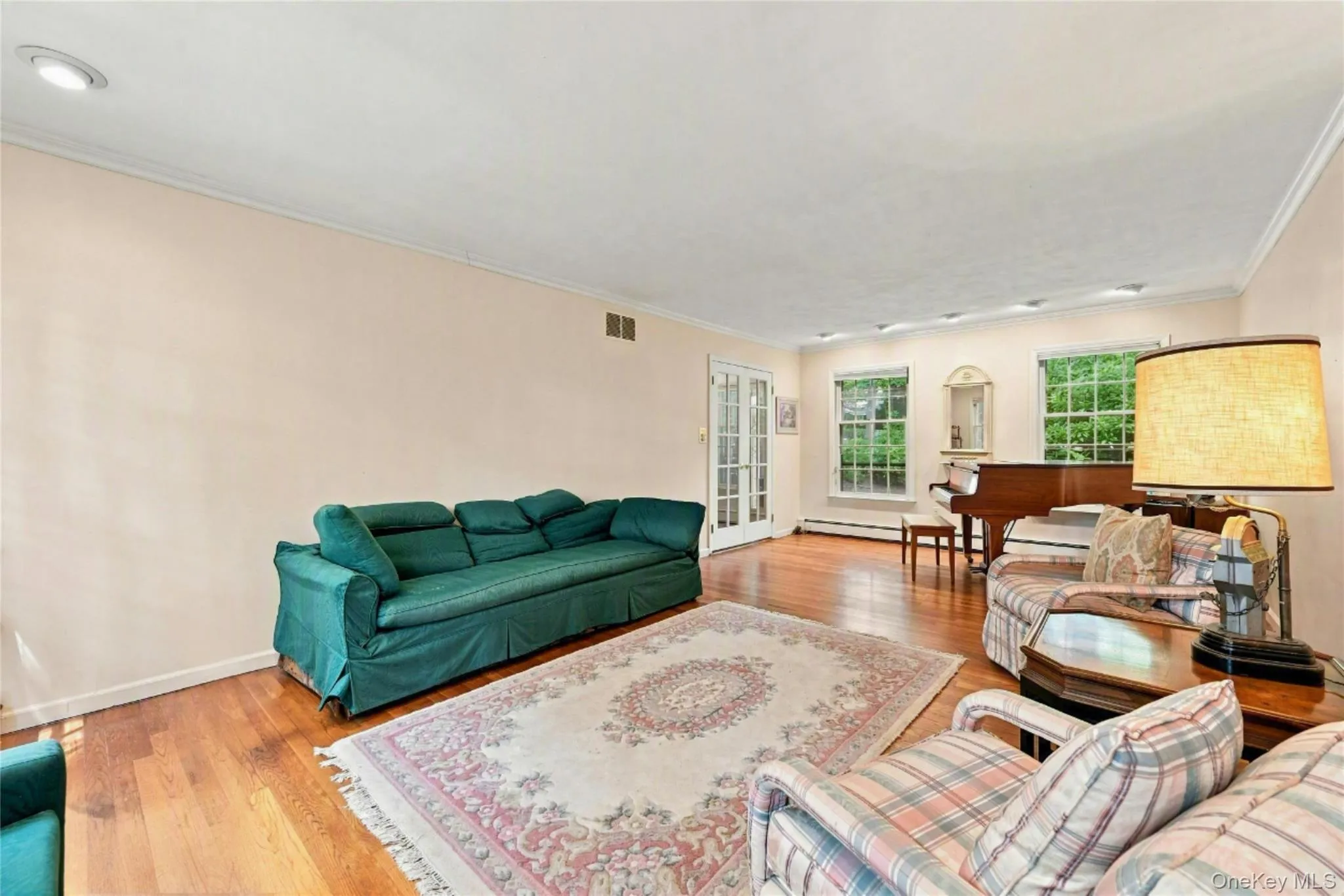 31 Sands Lane, Brookhaven, NY, 4 Bedrooms Bedrooms, 11 Rooms Rooms,3 BathroomsBathrooms,Residential,For Rent,Sands,0,1039000 31 Sands Lane, Brookhaven, NY, 4 Bedrooms Bedrooms, 11 Rooms Rooms,3 BathroomsBathrooms,Residential,For Rent,Sands,0,1039000