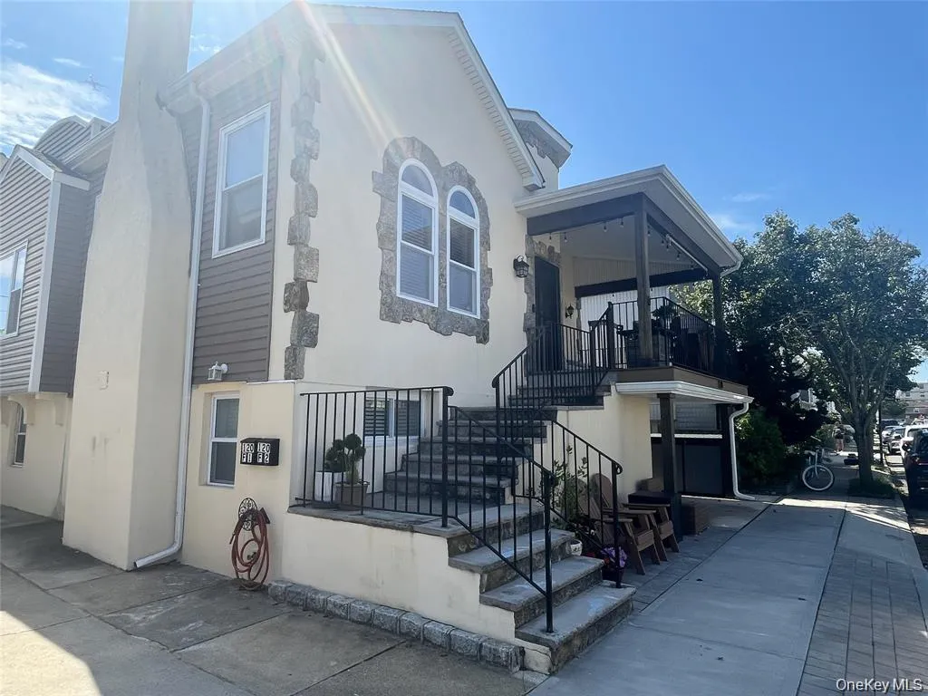 120 Mitchell Avenue, Long Beach, NY, 2 Bedrooms Bedrooms, 4 Rooms Rooms,1 BathroomBathrooms,Residential Lease,For Rent,Mitchell,0,1039001 120 Mitchell Avenue, Long Beach, NY, 2 Bedrooms Bedrooms, 4 Rooms Rooms,1 BathroomBathrooms,Residential Lease,For Rent,Mitchell,0,1039001