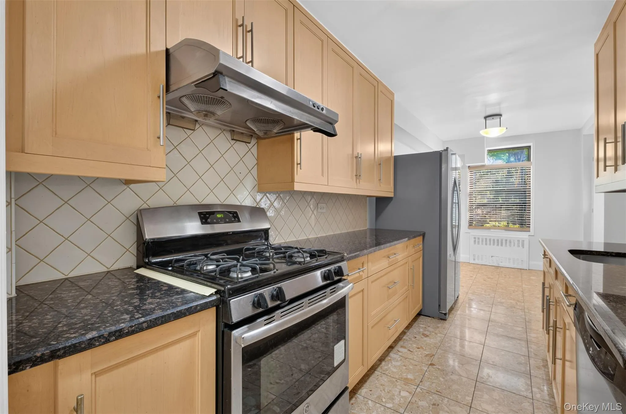 138-70 Elder Avenue, New York, NY, 3 Bedrooms Bedrooms, 7 Rooms Rooms,2 BathroomsBathrooms,Residential,For Rent,Elder,0,1039003 138-70 Elder Avenue, New York, NY, 3 Bedrooms Bedrooms, 7 Rooms Rooms,2 BathroomsBathrooms,Residential,For Rent,Elder,0,1039003