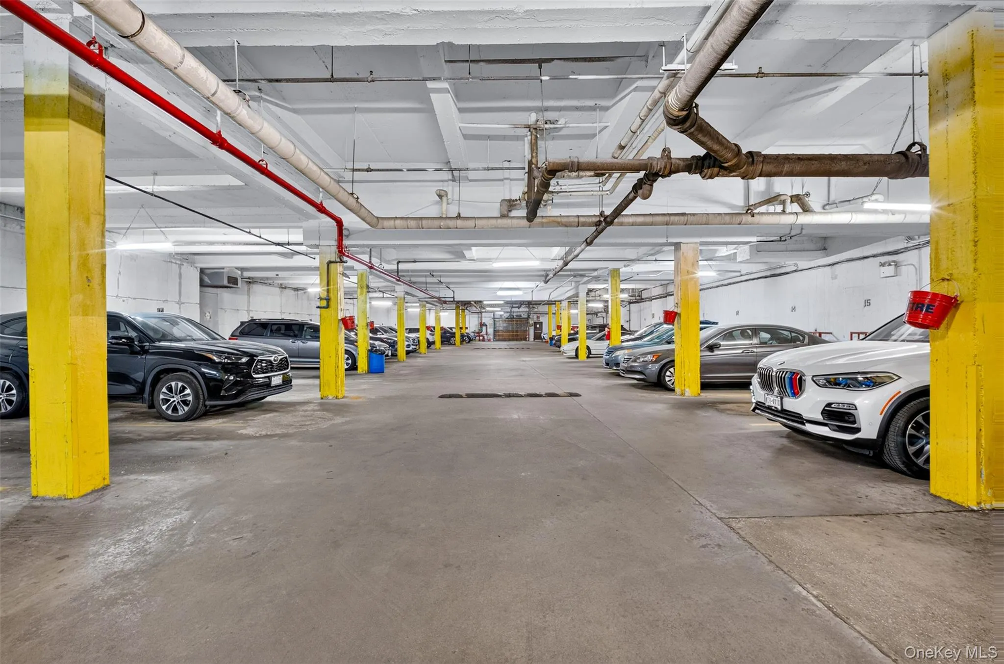 138-70 Elder Avenue, New York, NY, 3 Bedrooms Bedrooms, 7 Rooms Rooms,2 BathroomsBathrooms,Residential,For Rent,Elder,0,1039003 138-70 Elder Avenue, New York, NY, 3 Bedrooms Bedrooms, 7 Rooms Rooms,2 BathroomsBathrooms,Residential,For Rent,Elder,0,1039003