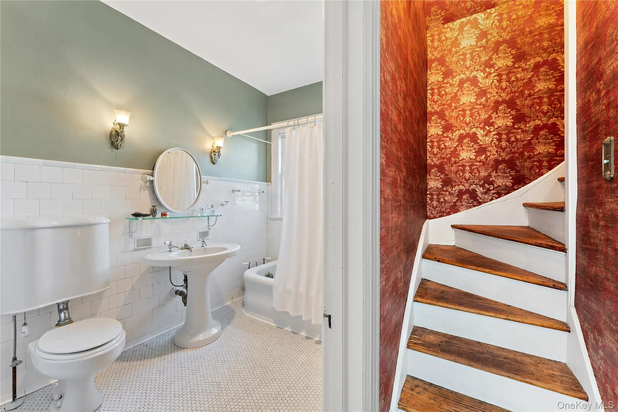 28 Hamilton Avenue, Ossining, NY, 6 Bedrooms Bedrooms, 12 Rooms Rooms,3 BathroomsBathrooms,Residential Lease,For Rent,Hamilton,0,1039006 28 Hamilton Avenue, Ossining, NY, 6 Bedrooms Bedrooms, 12 Rooms Rooms,3 BathroomsBathrooms,Residential Lease,For Rent,Hamilton,0,1039006