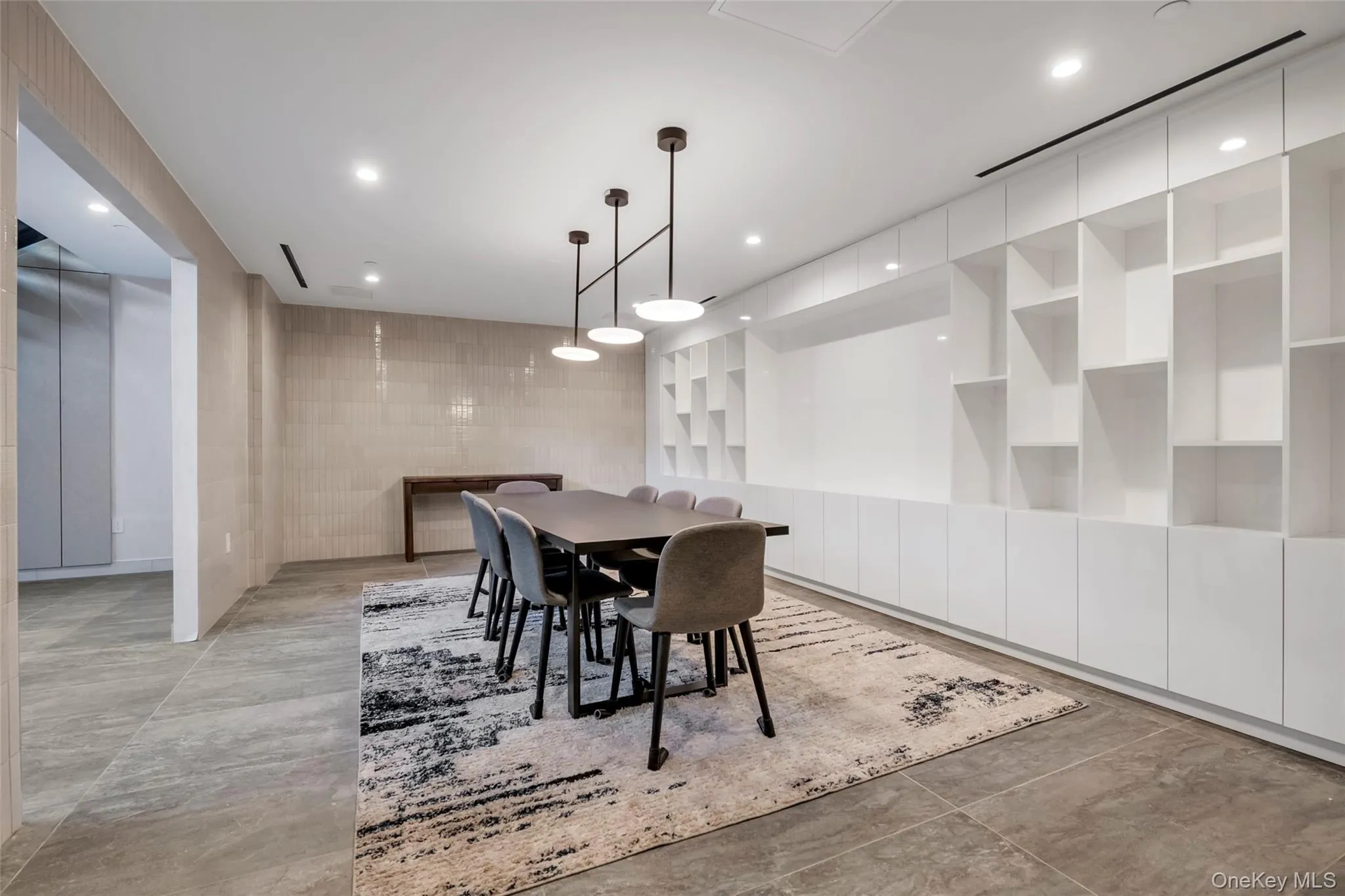 131-02B 40th Road, New York, NY, 1 Bedroom Bedrooms, 3 Rooms Rooms,1 BathroomBathrooms,Residential,For Rent,40th,0,1039007 131-02B 40th Road, New York, NY, 1 Bedroom Bedrooms, 3 Rooms Rooms,1 BathroomBathrooms,Residential,For Rent,40th,0,1039007