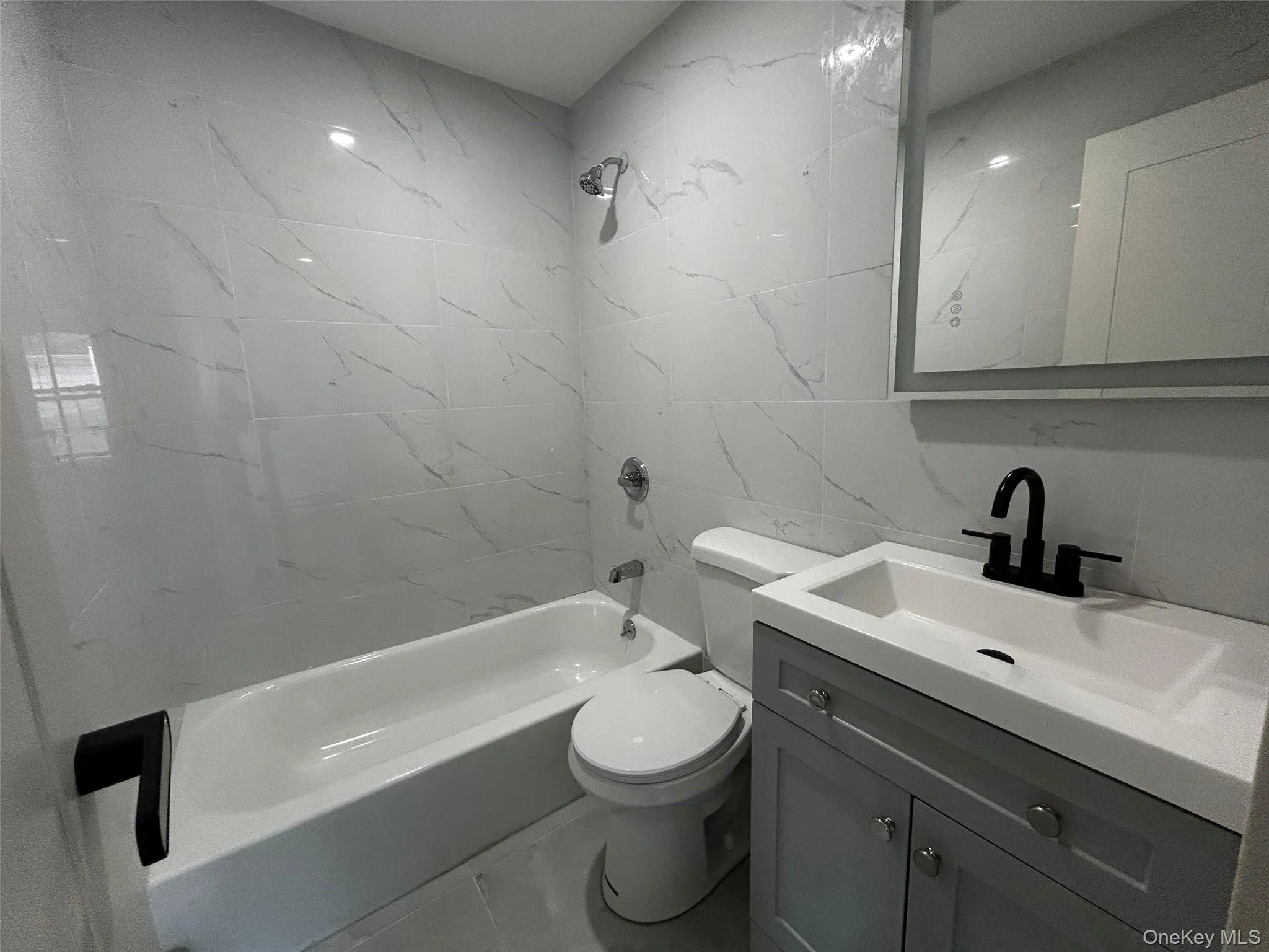 6446 217th, New York, NY, 3 Bedrooms Bedrooms, 9 Rooms Rooms,3 BathroomsBathrooms,Residential Lease,For Rent,217th,0,1039011 6446 217th, New York, NY, 3 Bedrooms Bedrooms, 9 Rooms Rooms,3 BathroomsBathrooms,Residential Lease,For Rent,217th,0,1039011