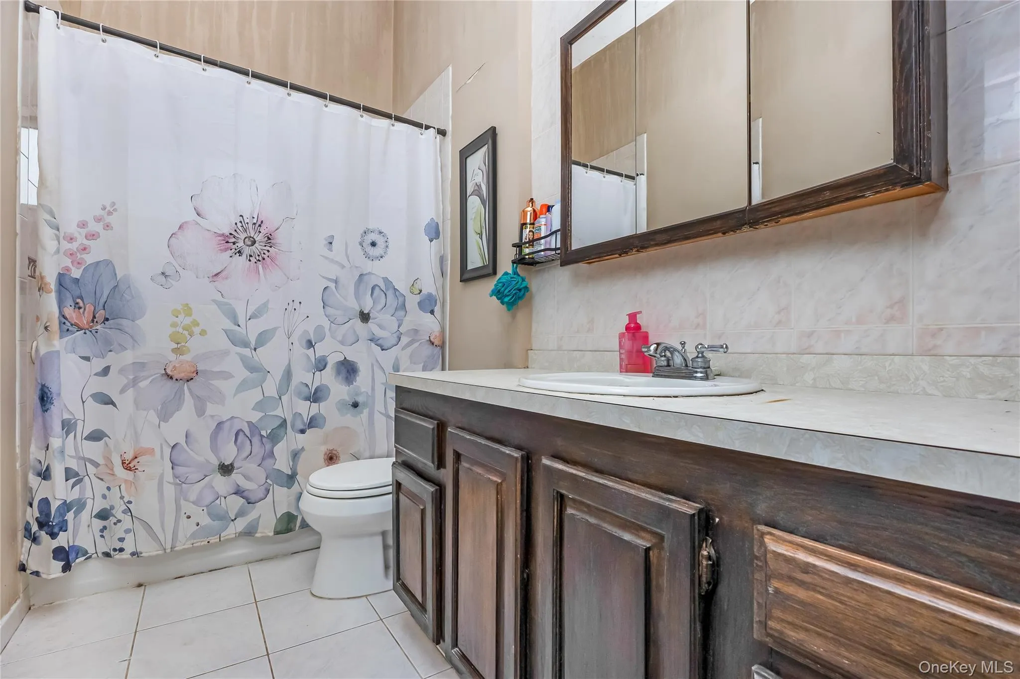 25 Beverly Street, Islip, NY, 3 Bedrooms Bedrooms, 7 Rooms Rooms,1 BathroomBathrooms,Residential,For Rent,Beverly,0,1039015 25 Beverly Street, Islip, NY, 3 Bedrooms Bedrooms, 7 Rooms Rooms,1 BathroomBathrooms,Residential,For Rent,Beverly,0,1039015