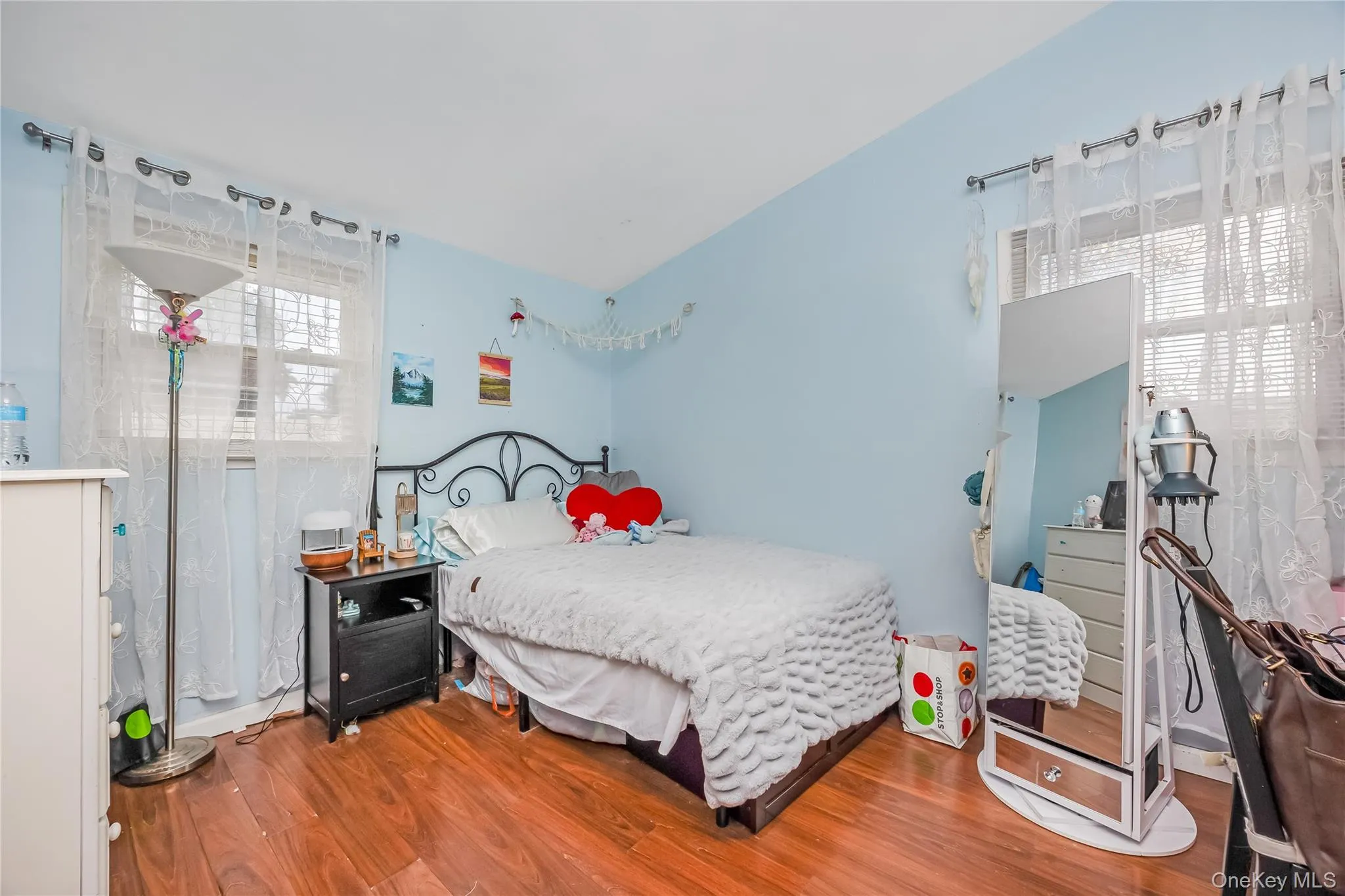25 Beverly Street, Islip, NY, 3 Bedrooms Bedrooms, 7 Rooms Rooms,1 BathroomBathrooms,Residential,For Rent,Beverly,0,1039015 25 Beverly Street, Islip, NY, 3 Bedrooms Bedrooms, 7 Rooms Rooms,1 BathroomBathrooms,Residential,For Rent,Beverly,0,1039015