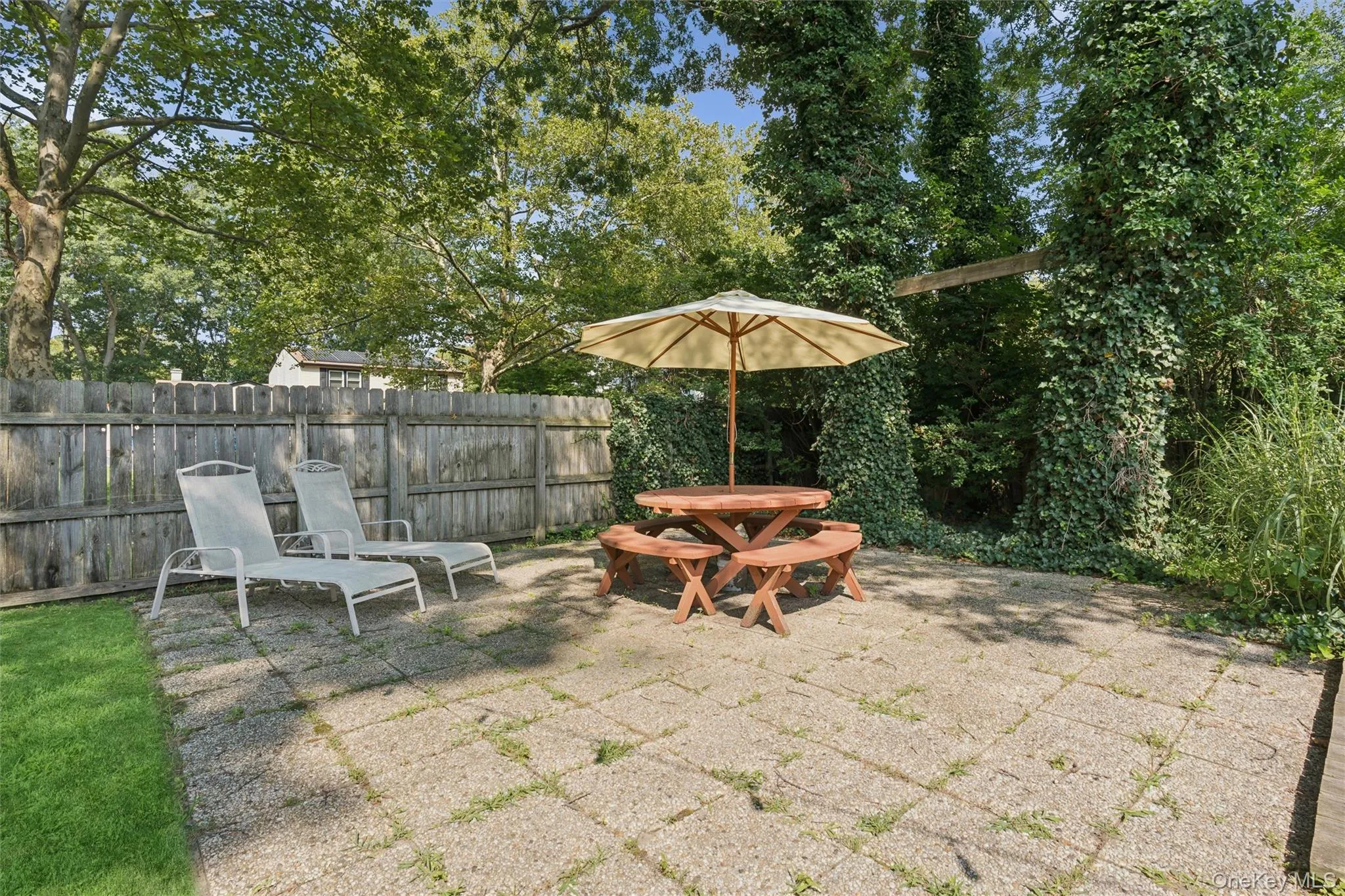 27 Sugarbush Lane, Brookhaven, NY, 4 Bedrooms Bedrooms, 9 Rooms Rooms,2 BathroomsBathrooms,Residential,For Rent,Sugarbush,0,1039017 27 Sugarbush Lane, Brookhaven, NY, 4 Bedrooms Bedrooms, 9 Rooms Rooms,2 BathroomsBathrooms,Residential,For Rent,Sugarbush,0,1039017