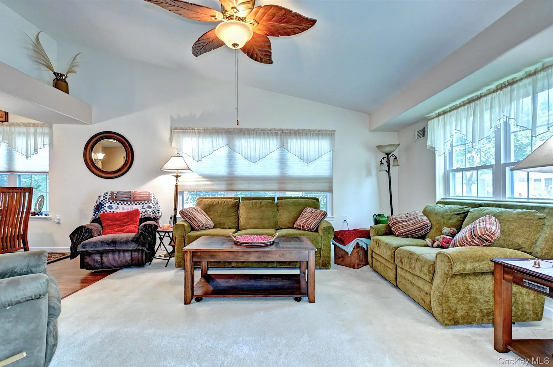 272 Glen Drive, Brookhaven, NY, 2 Bedrooms Bedrooms, 5 Rooms Rooms,2 BathroomsBathrooms,Residential,For Rent,Glen,0,1039018 272 Glen Drive, Brookhaven, NY, 2 Bedrooms Bedrooms, 5 Rooms Rooms,2 BathroomsBathrooms,Residential,For Rent,Glen,0,1039018