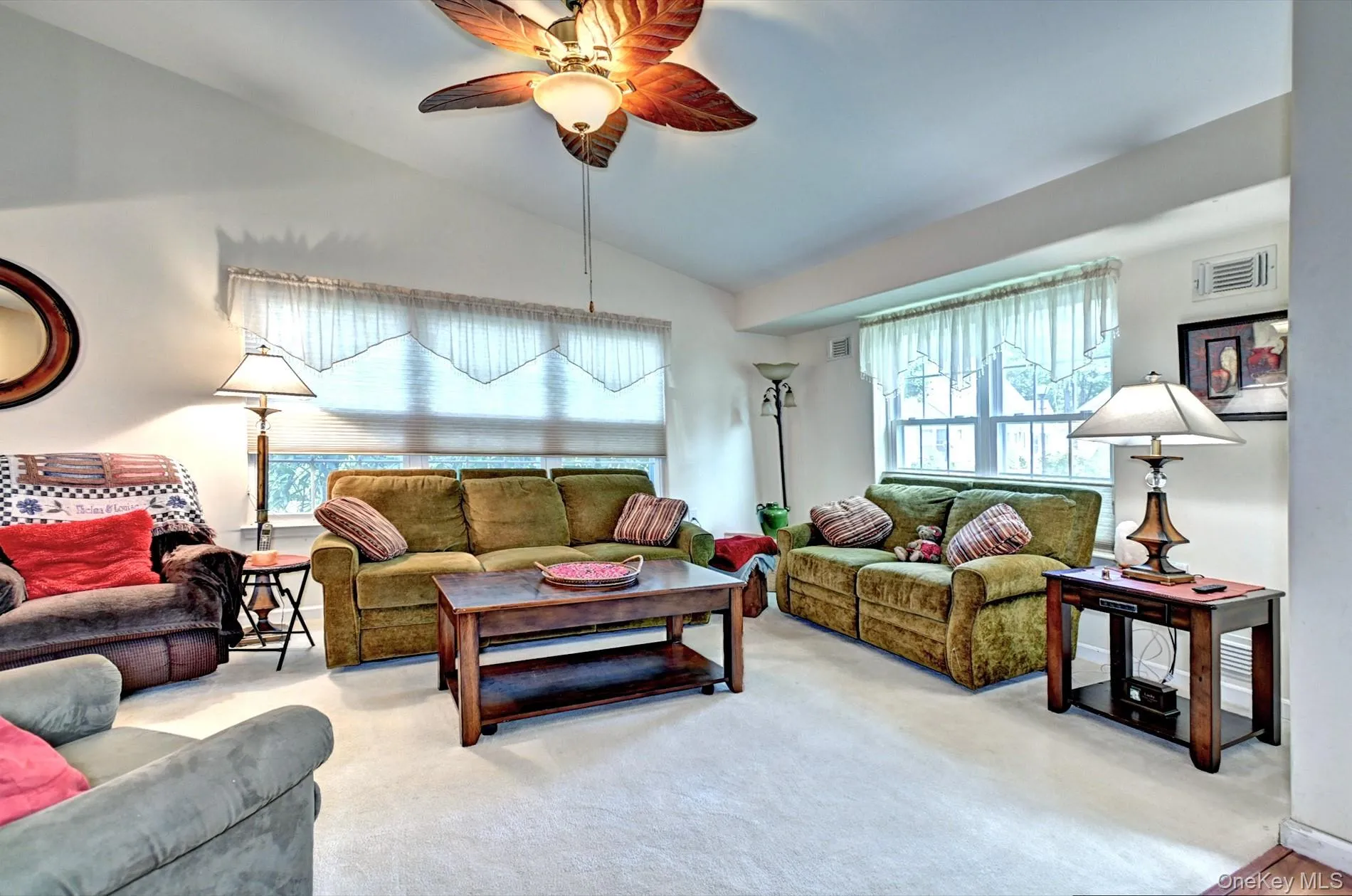 272 Glen Drive, Brookhaven, NY, 2 Bedrooms Bedrooms, 5 Rooms Rooms,2 BathroomsBathrooms,Residential,For Rent,Glen,0,1039018 272 Glen Drive, Brookhaven, NY, 2 Bedrooms Bedrooms, 5 Rooms Rooms,2 BathroomsBathrooms,Residential,For Rent,Glen,0,1039018