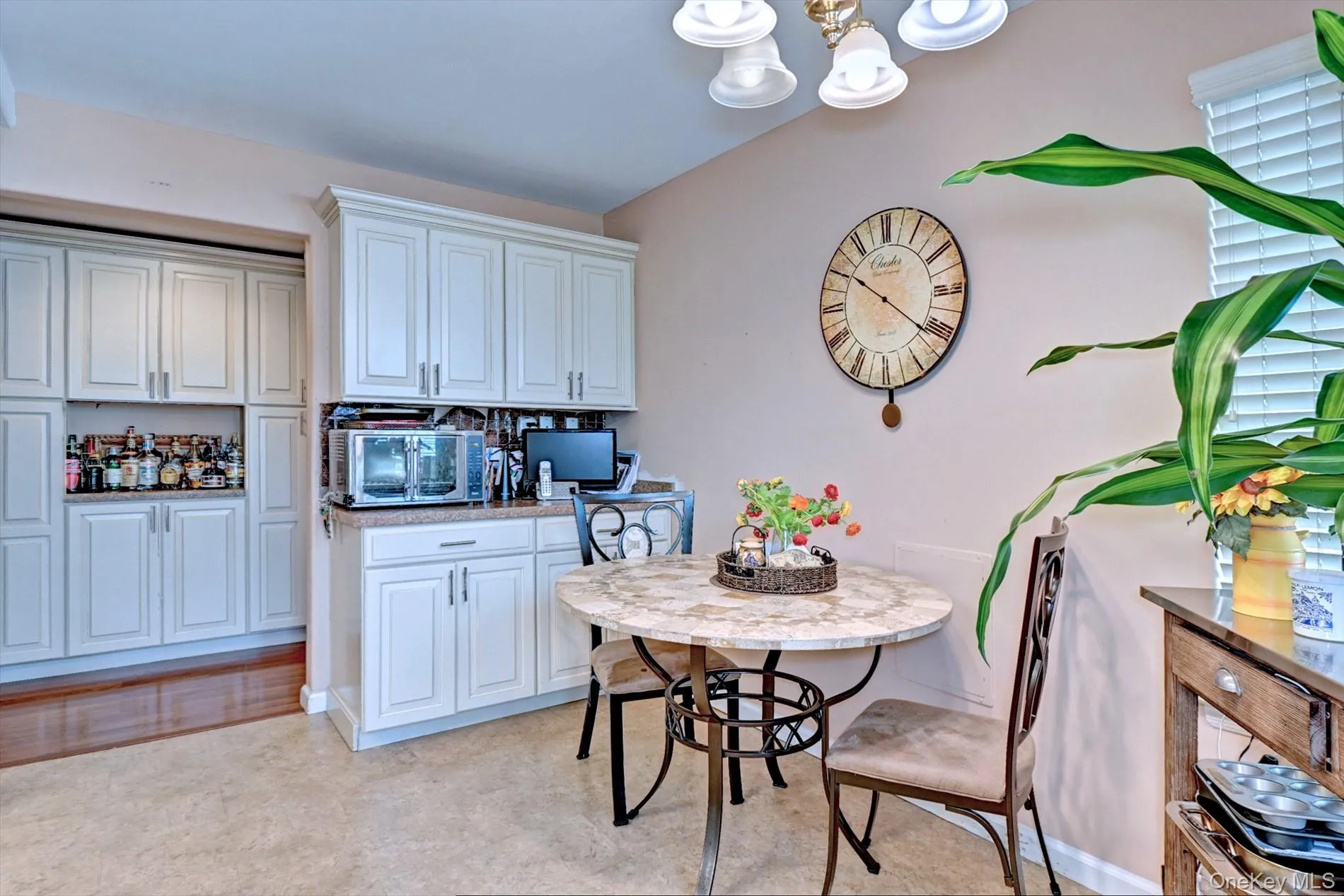 272 Glen Drive, Brookhaven, NY, 2 Bedrooms Bedrooms, 5 Rooms Rooms,2 BathroomsBathrooms,Residential,For Rent,Glen,0,1039018 272 Glen Drive, Brookhaven, NY, 2 Bedrooms Bedrooms, 5 Rooms Rooms,2 BathroomsBathrooms,Residential,For Rent,Glen,0,1039018