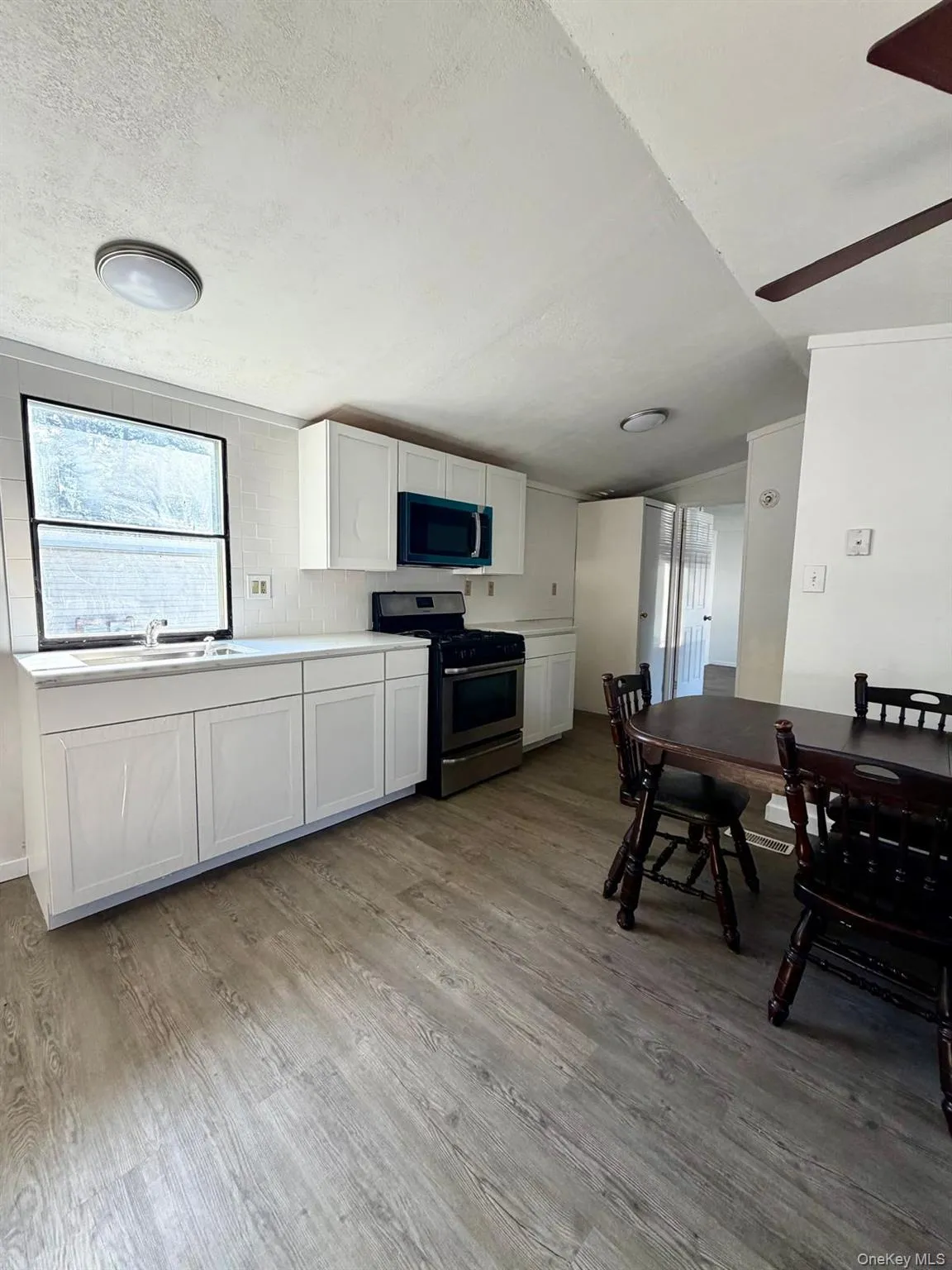 567 Sheafe Road, Poughkeepsie (town), NY, 3 Bedrooms Bedrooms, 6 Rooms Rooms,2 BathroomsBathrooms,Residential,For Rent,Sheafe,0,1039019 567 Sheafe Road, Poughkeepsie (town), NY, 3 Bedrooms Bedrooms, 6 Rooms Rooms,2 BathroomsBathrooms,Residential,For Rent,Sheafe,0,1039019