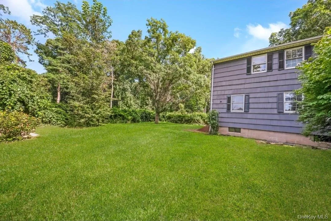 9 Half Moon Pond Road, Brookhaven, NY, 4 Bedrooms Bedrooms, 9 Rooms Rooms,2 BathroomsBathrooms,Residential,For Rent,Half Moon Pond,0,1039022 9 Half Moon Pond Road, Brookhaven, NY, 4 Bedrooms Bedrooms, 9 Rooms Rooms,2 BathroomsBathrooms,Residential,For Rent,Half Moon Pond,0,1039022