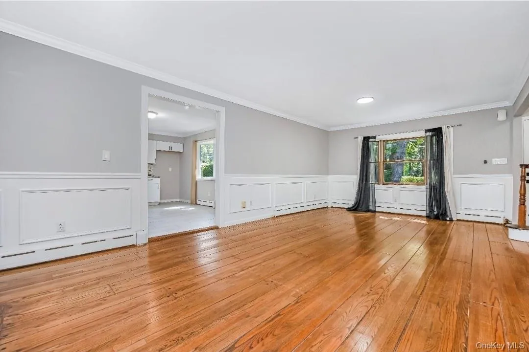 9 Half Moon Pond Road, Brookhaven, NY, 4 Bedrooms Bedrooms, 9 Rooms Rooms,2 BathroomsBathrooms,Residential,For Rent,Half Moon Pond,0,1039022 9 Half Moon Pond Road, Brookhaven, NY, 4 Bedrooms Bedrooms, 9 Rooms Rooms,2 BathroomsBathrooms,Residential,For Rent,Half Moon Pond,0,1039022