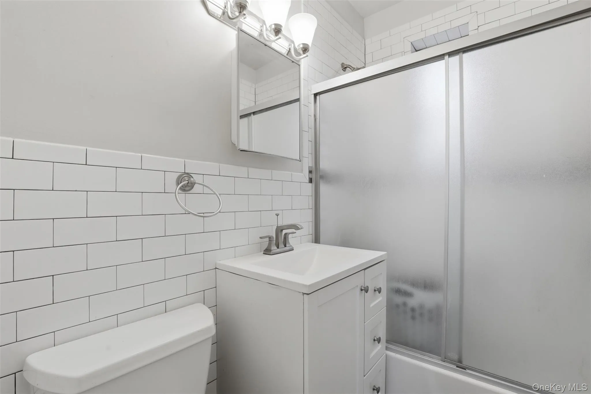 107 Glen Road, Yonkers, NY, 1 Bedroom Bedrooms, 5 Rooms Rooms,1 BathroomBathrooms,Residential,For Rent,Glen Road,0,1039023 107 Glen Road, Yonkers, NY, 1 Bedroom Bedrooms, 5 Rooms Rooms,1 BathroomBathrooms,Residential,For Rent,Glen Road,0,1039023