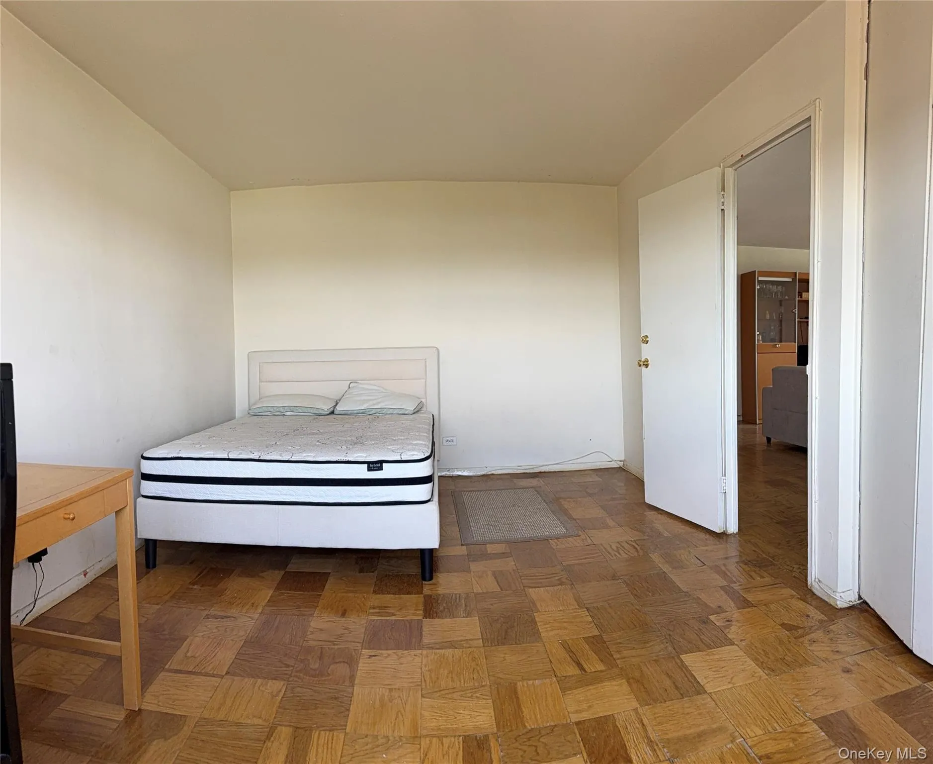 61-20 Grand Central Parkway, New York, NY, 3 Bedrooms Bedrooms, 6 Rooms Rooms,2 BathroomsBathrooms,Residential,For Rent,Grand Central,0,1039025 61-20 Grand Central Parkway, New York, NY, 3 Bedrooms Bedrooms, 6 Rooms Rooms,2 BathroomsBathrooms,Residential,For Rent,Grand Central,0,1039025
