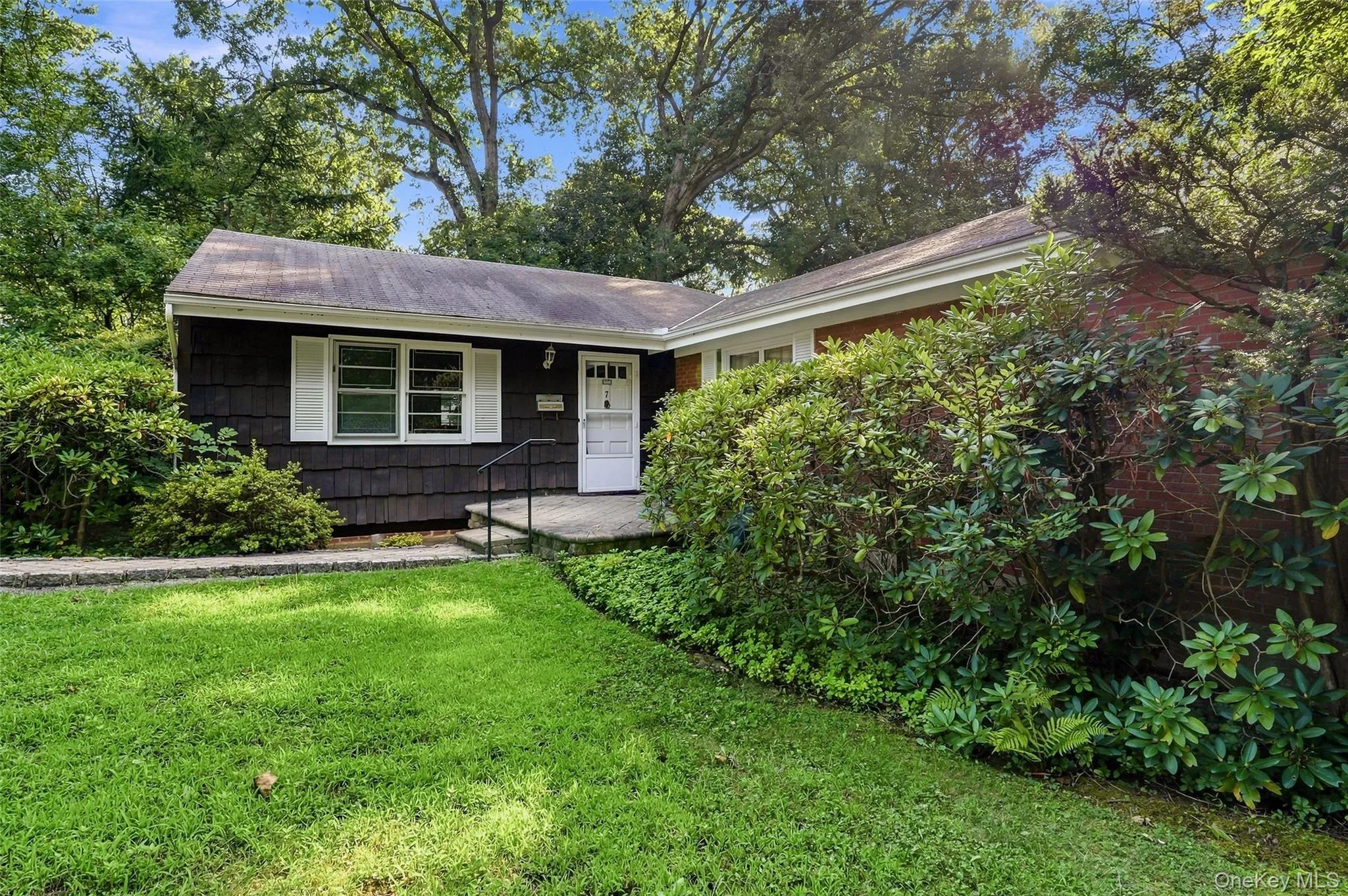 7 Overhill Road, New Rochelle, NY, 3 Bedrooms Bedrooms, 7 Rooms Rooms,2 BathroomsBathrooms,Residential,For Rent,Overhill,0,1039027 7 Overhill Road, New Rochelle, NY, 3 Bedrooms Bedrooms, 7 Rooms Rooms,2 BathroomsBathrooms,Residential,For Rent,Overhill,0,1039027