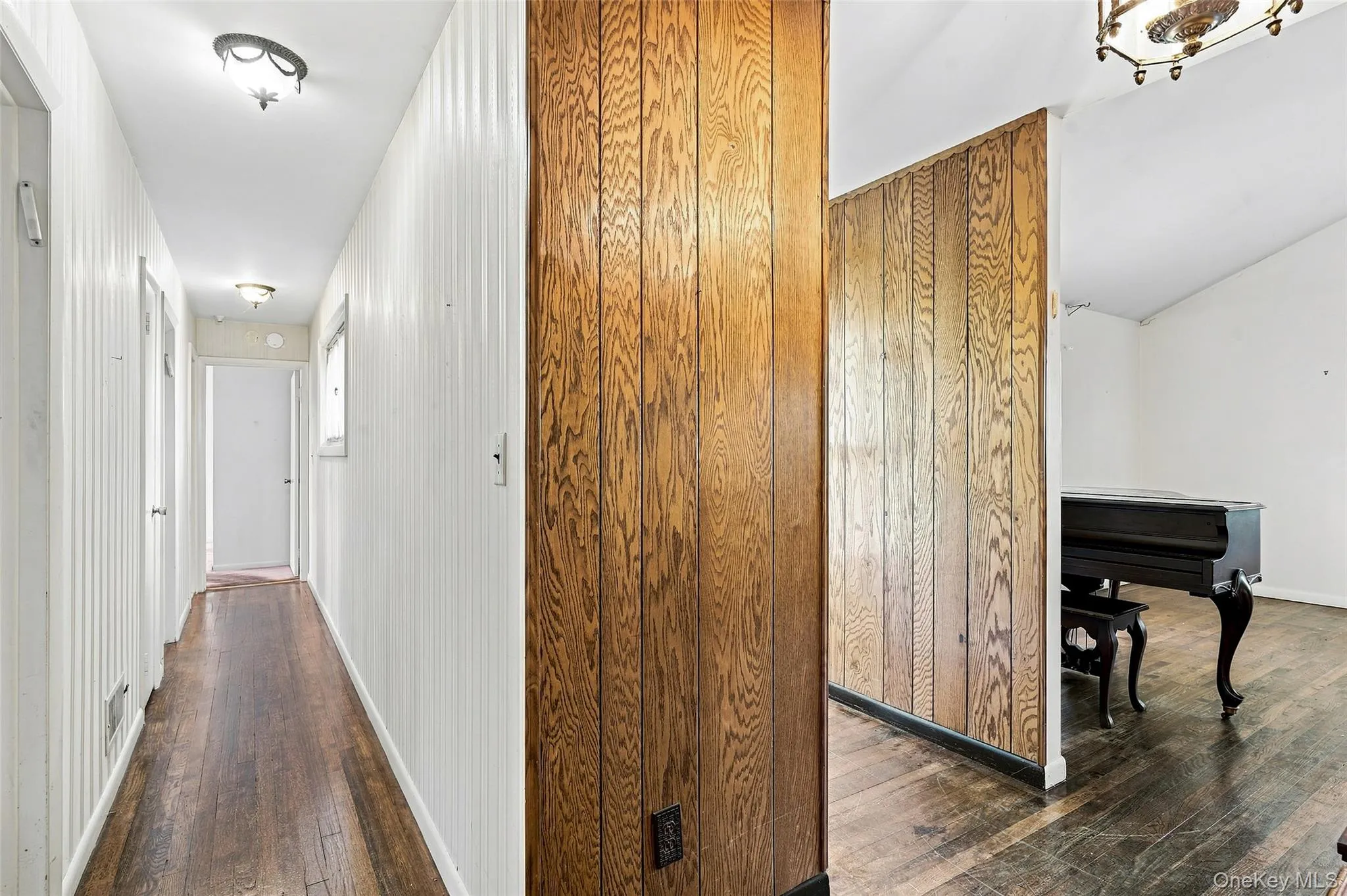 7 Overhill Road, New Rochelle, NY, 3 Bedrooms Bedrooms, 7 Rooms Rooms,2 BathroomsBathrooms,Residential,For Rent,Overhill,0,1039027 7 Overhill Road, New Rochelle, NY, 3 Bedrooms Bedrooms, 7 Rooms Rooms,2 BathroomsBathrooms,Residential,For Rent,Overhill,0,1039027