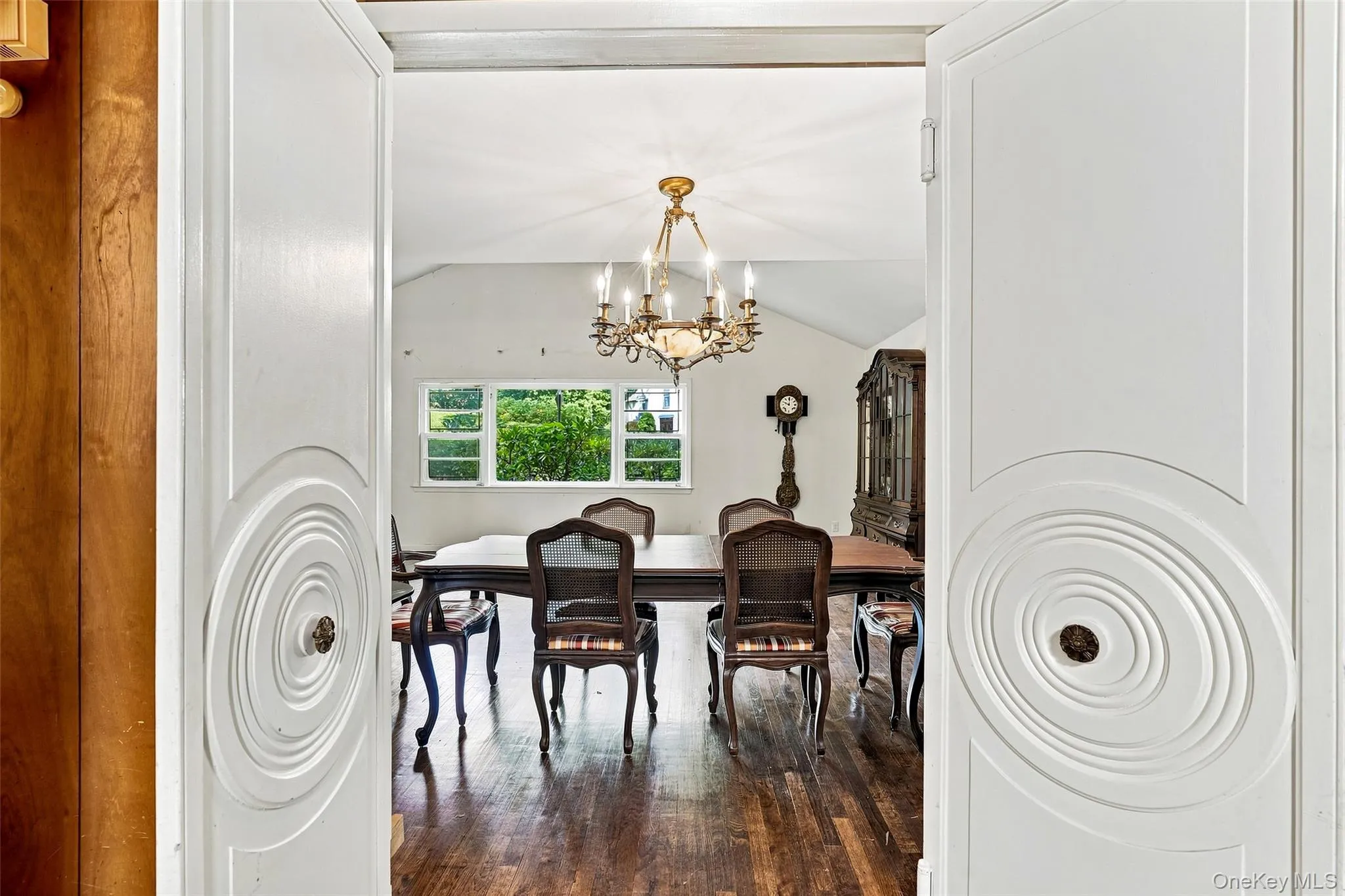 7 Overhill Road, New Rochelle, NY, 3 Bedrooms Bedrooms, 7 Rooms Rooms,2 BathroomsBathrooms,Residential,For Rent,Overhill,0,1039027 7 Overhill Road, New Rochelle, NY, 3 Bedrooms Bedrooms, 7 Rooms Rooms,2 BathroomsBathrooms,Residential,For Rent,Overhill,0,1039027