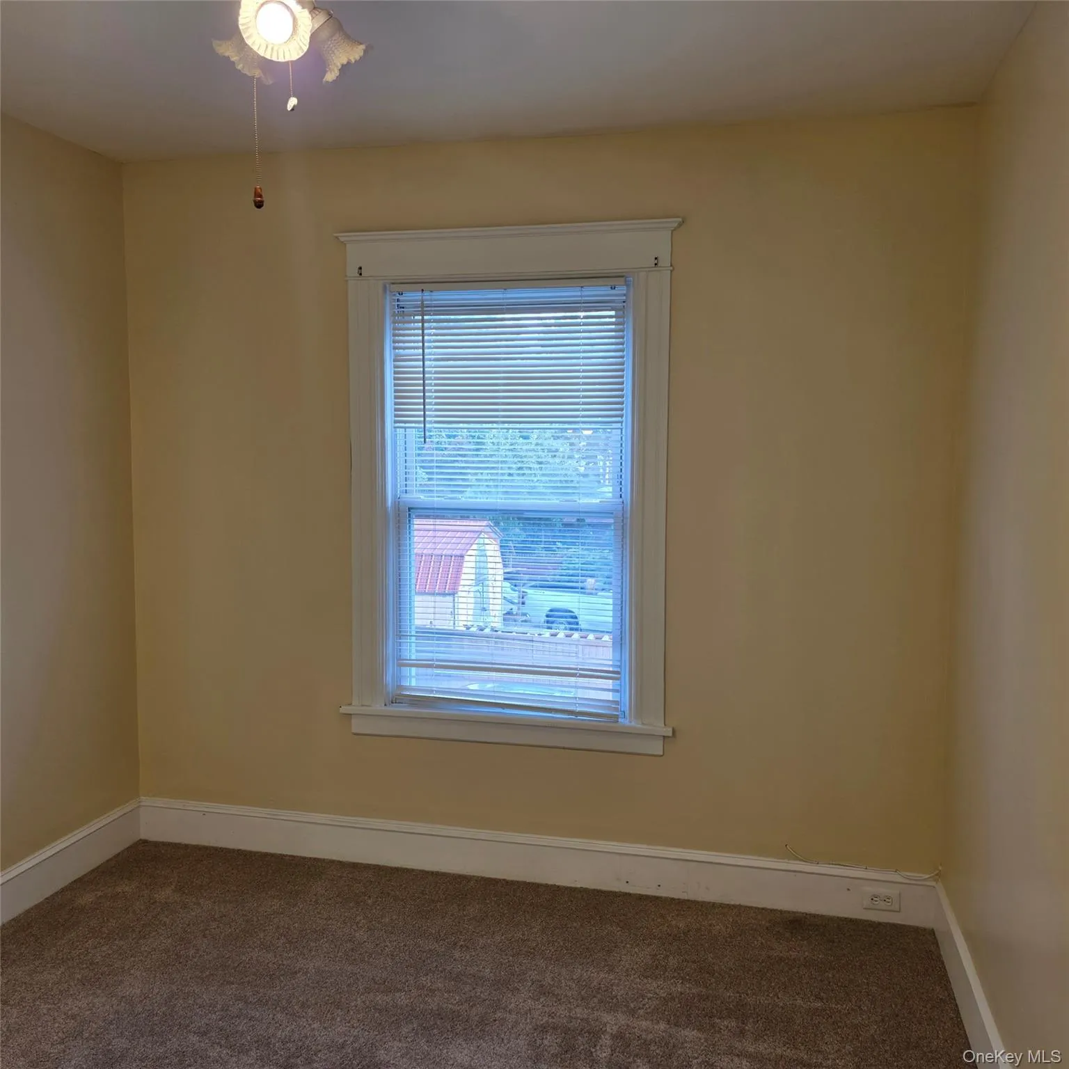 35 Manitou Avenue, Poughkeepsie, NY, 3 Bedrooms Bedrooms, 6 Rooms Rooms,1 BathroomBathrooms,Residential Lease,For Rent,Manitou,0,1039029 35 Manitou Avenue, Poughkeepsie, NY, 3 Bedrooms Bedrooms, 6 Rooms Rooms,1 BathroomBathrooms,Residential Lease,For Rent,Manitou,0,1039029