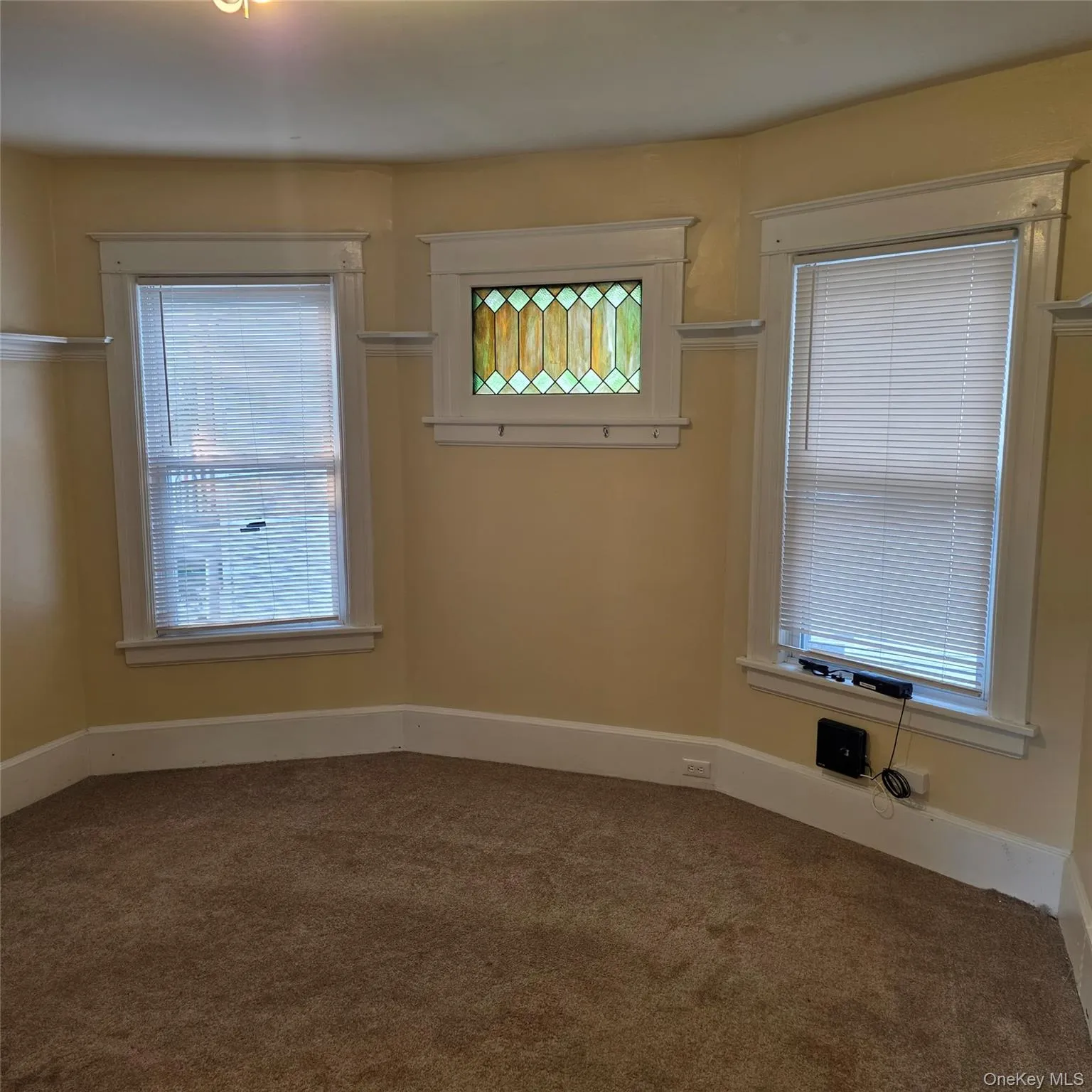 35 Manitou Avenue, Poughkeepsie, NY, 3 Bedrooms Bedrooms, 6 Rooms Rooms,1 BathroomBathrooms,Residential Lease,For Rent,Manitou,0,1039029 35 Manitou Avenue, Poughkeepsie, NY, 3 Bedrooms Bedrooms, 6 Rooms Rooms,1 BathroomBathrooms,Residential Lease,For Rent,Manitou,0,1039029