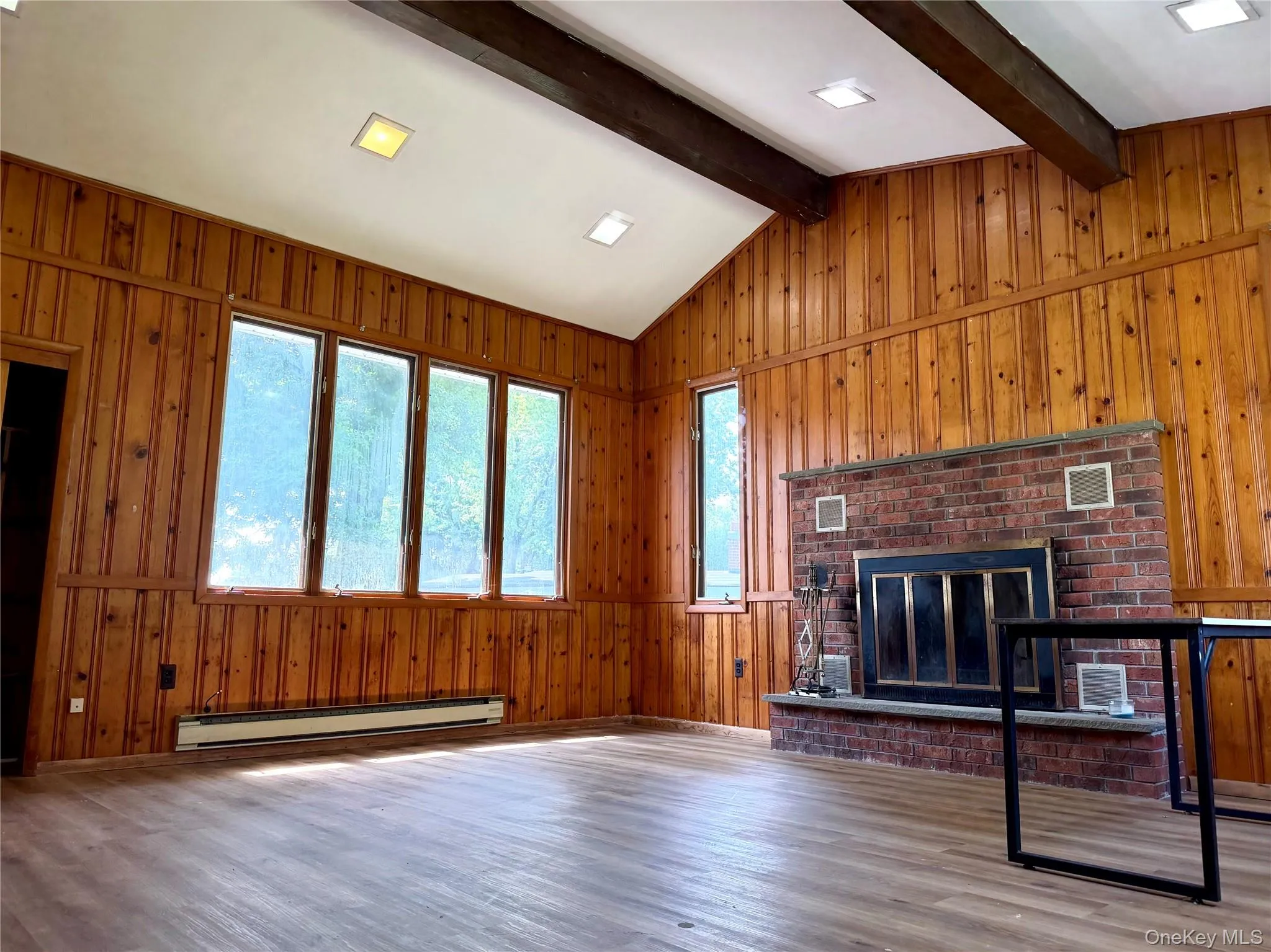 40 Crescent View, Thompson, NY, 3 Bedrooms Bedrooms, 13 Rooms Rooms,3 BathroomsBathrooms,Residential,For Rent,Crescent,0,1039031 40 Crescent View, Thompson, NY, 3 Bedrooms Bedrooms, 13 Rooms Rooms,3 BathroomsBathrooms,Residential,For Rent,Crescent,0,1039031